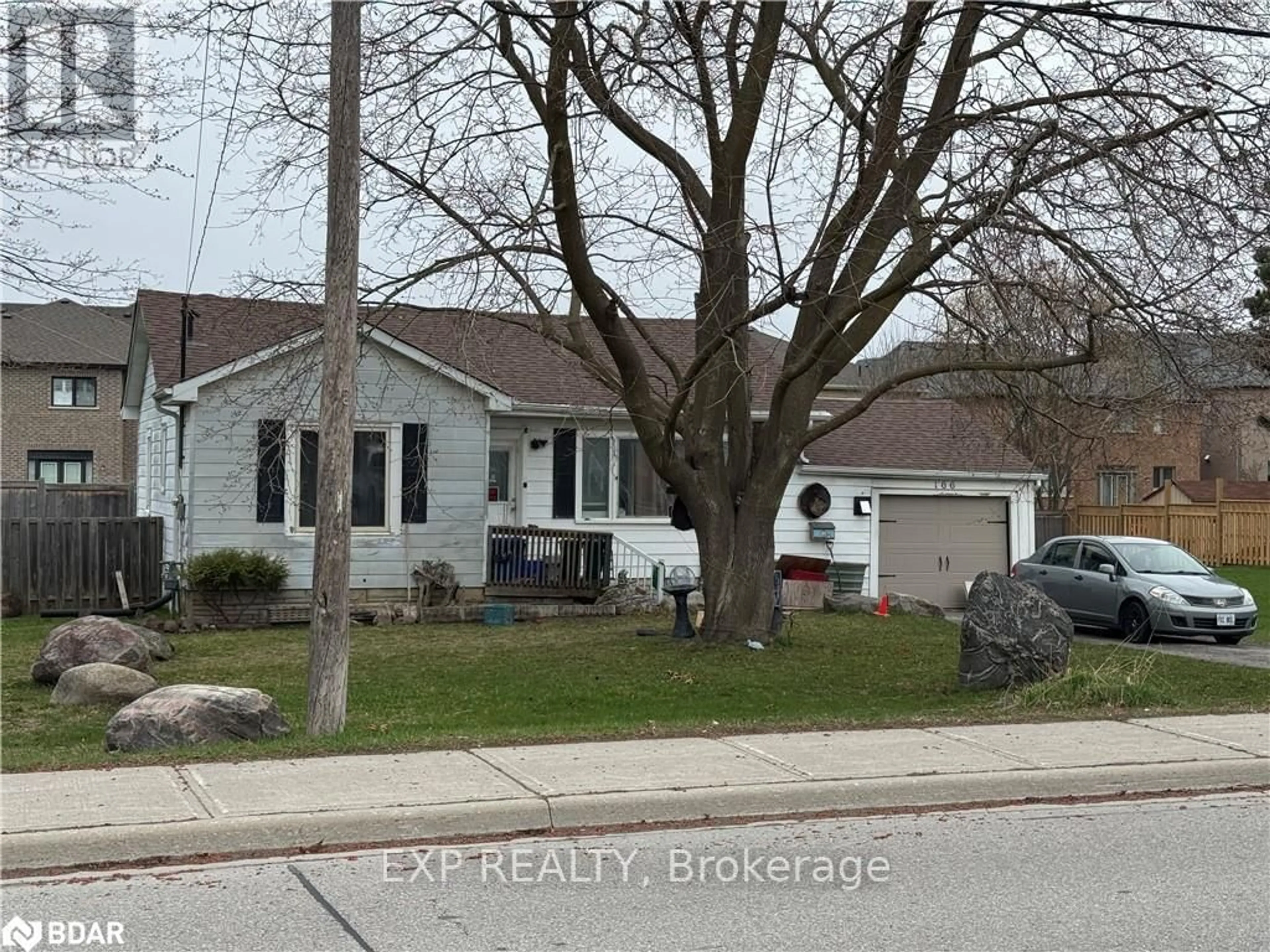 Unknown for 166 Church St, Georgina Ontario L4P 1J5