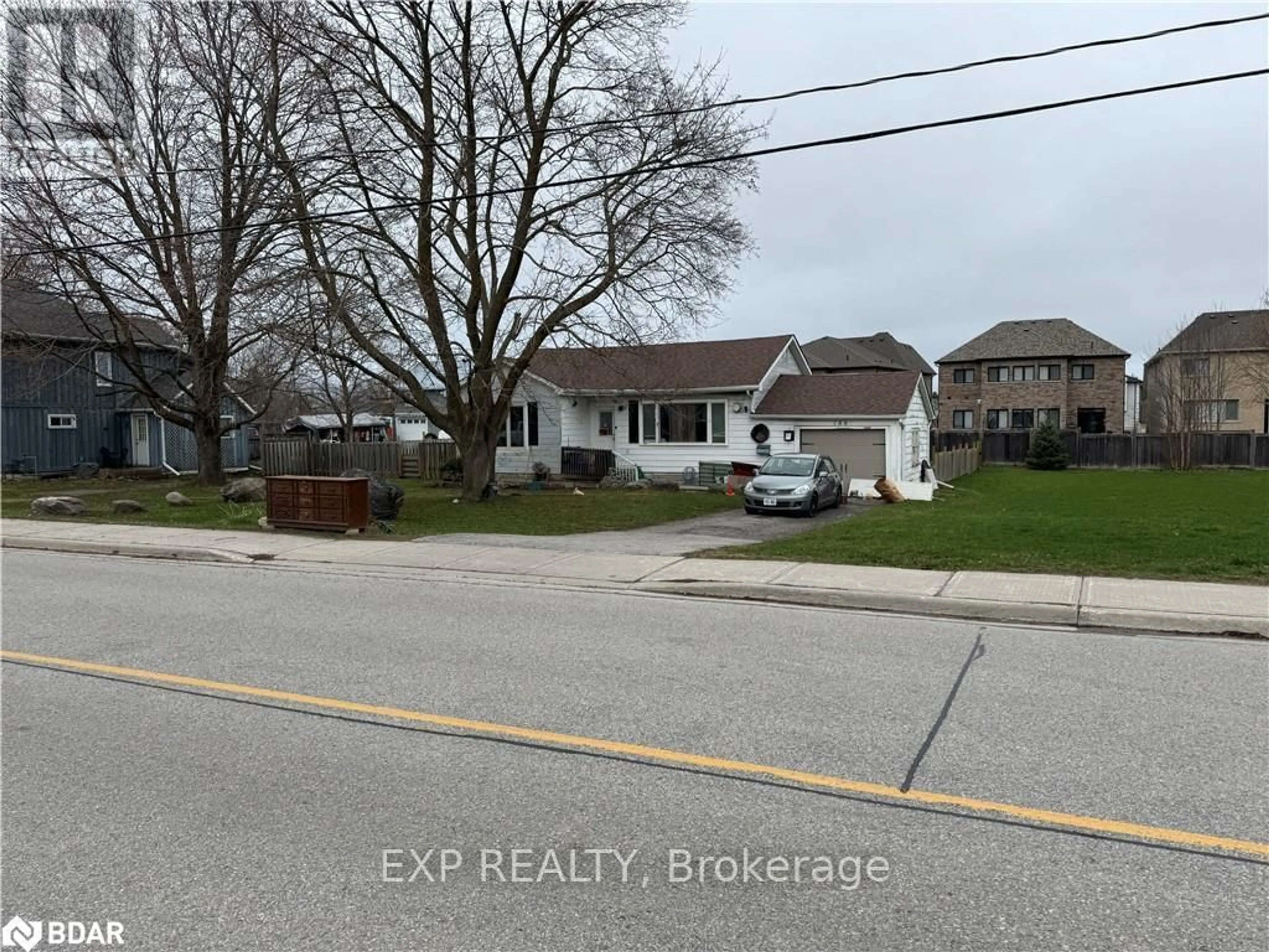 Unknown for 166 Church St, Georgina Ontario L4P 1J5
