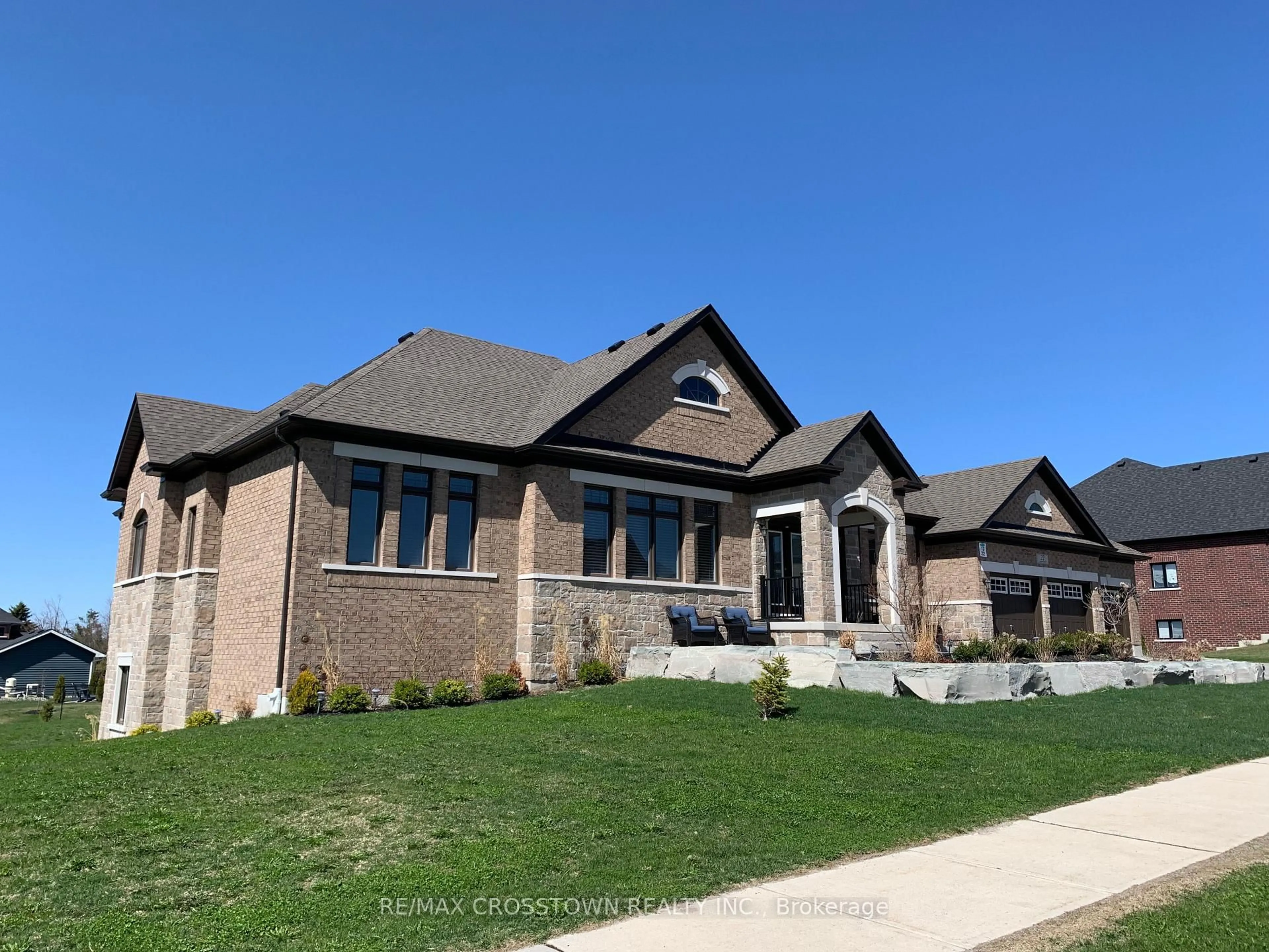 Home with brick exterior material, street for 22 Stewart Cres, Essa Ontario L0L 2N0