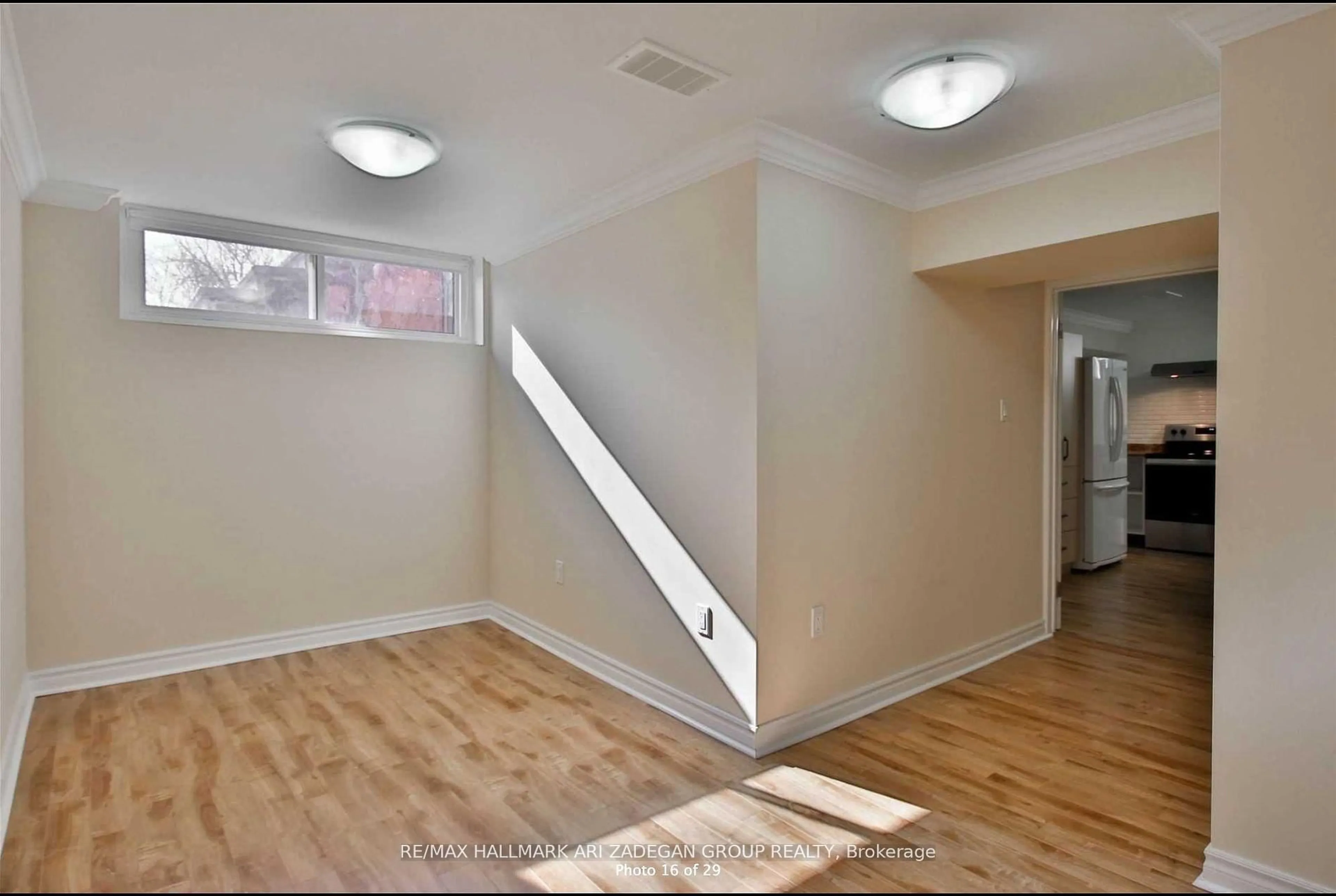 A pic of a room for 243 Harrygan Cres, Richmond Hill Ontario L4C 4J2