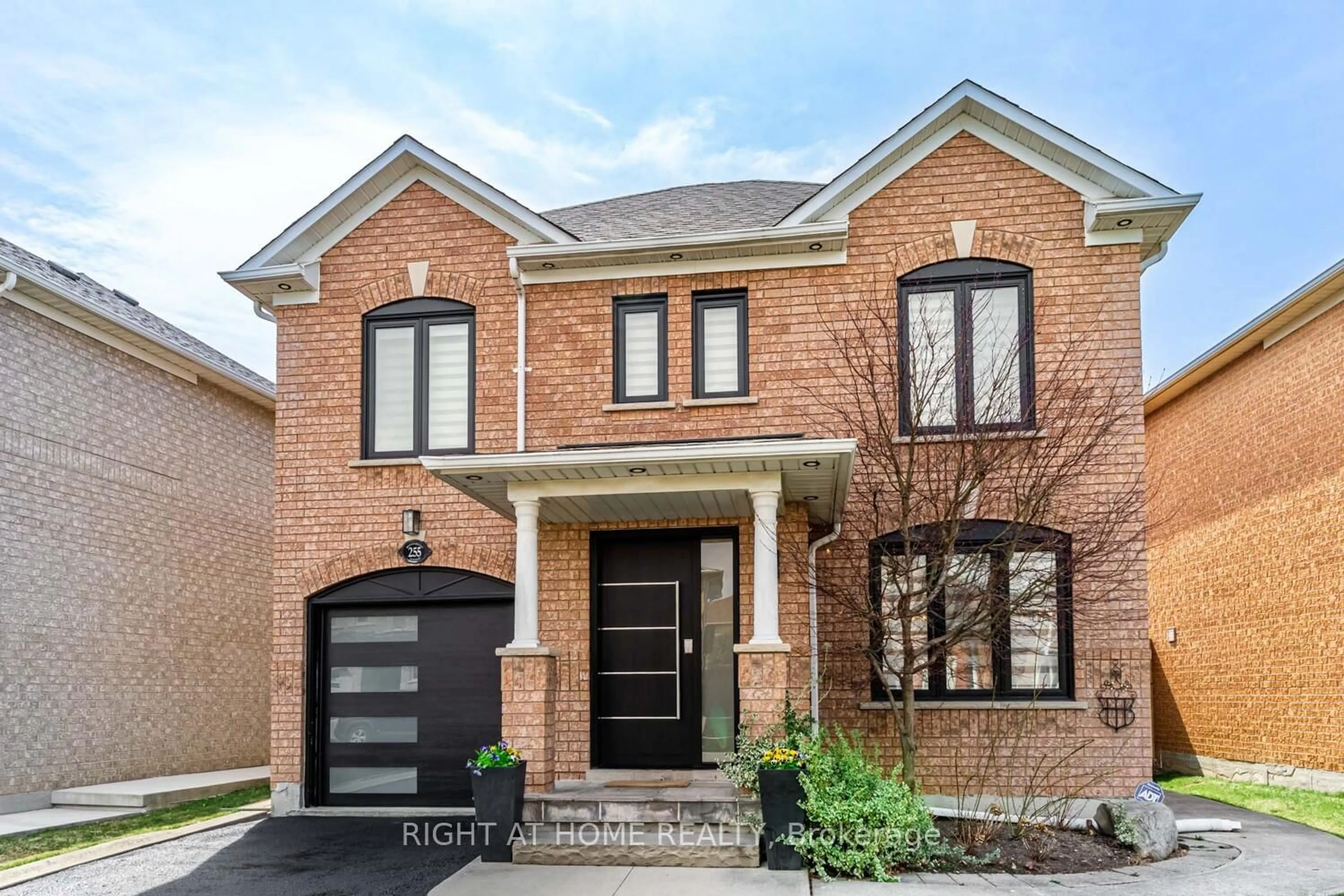 Home with brick exterior material, street for 255 Montebello Ave, Vaughan Ontario L4H 1L6
