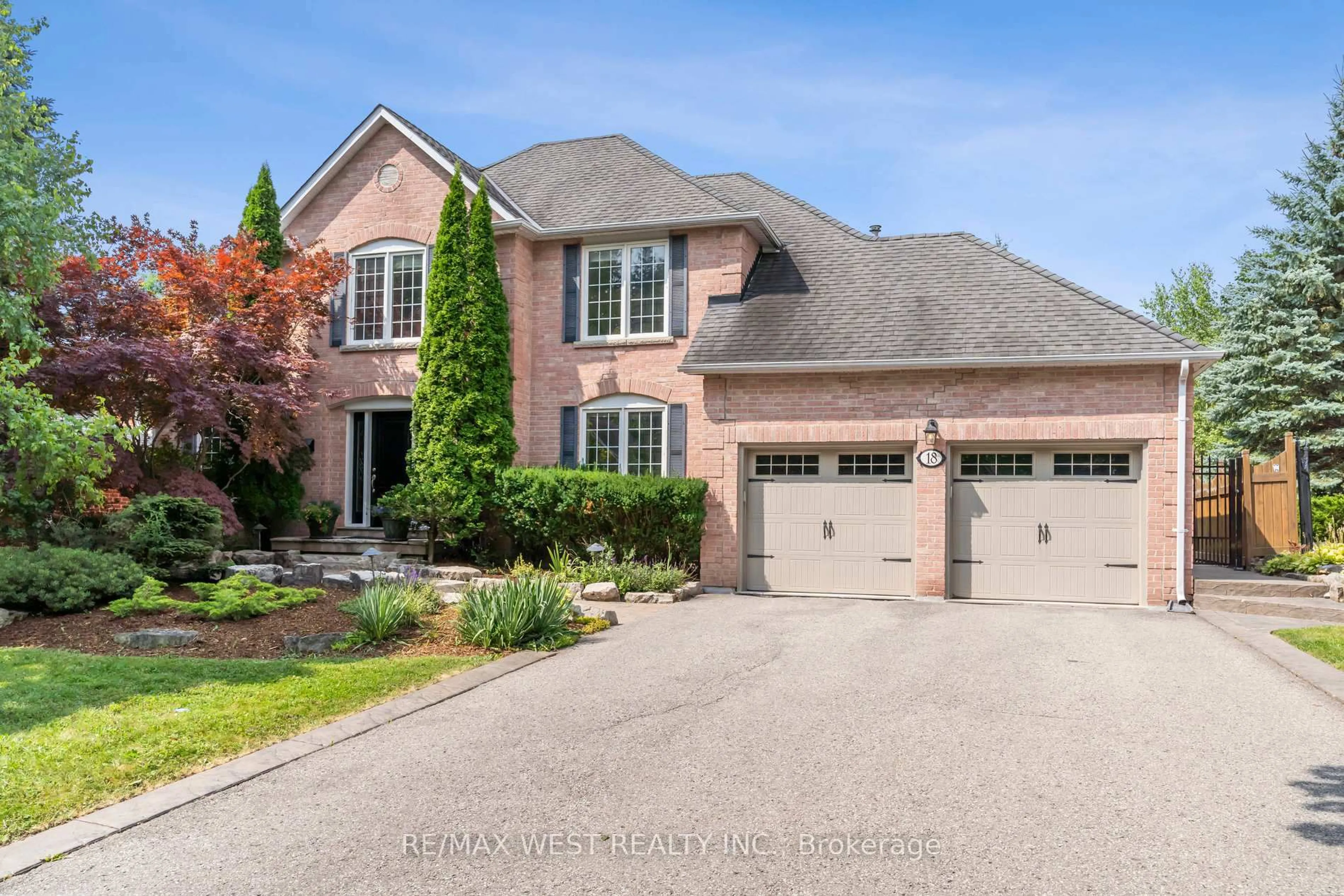 Home with brick exterior material, street for 18 Harrowsmith Pl, Richmond Hill Ontario L4E 2J9