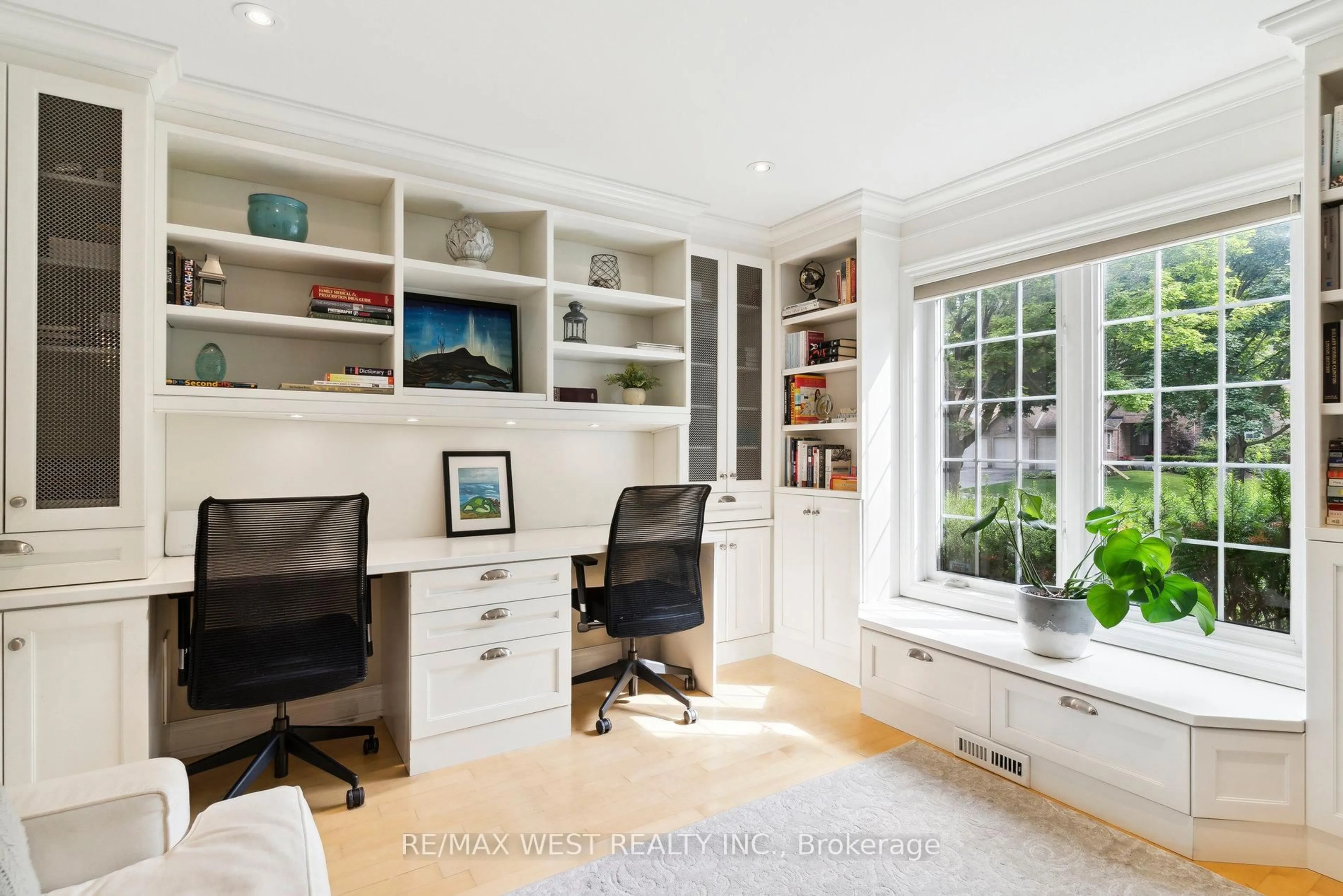 Unknown for 18 Harrowsmith Pl, Richmond Hill Ontario L4E 2J9