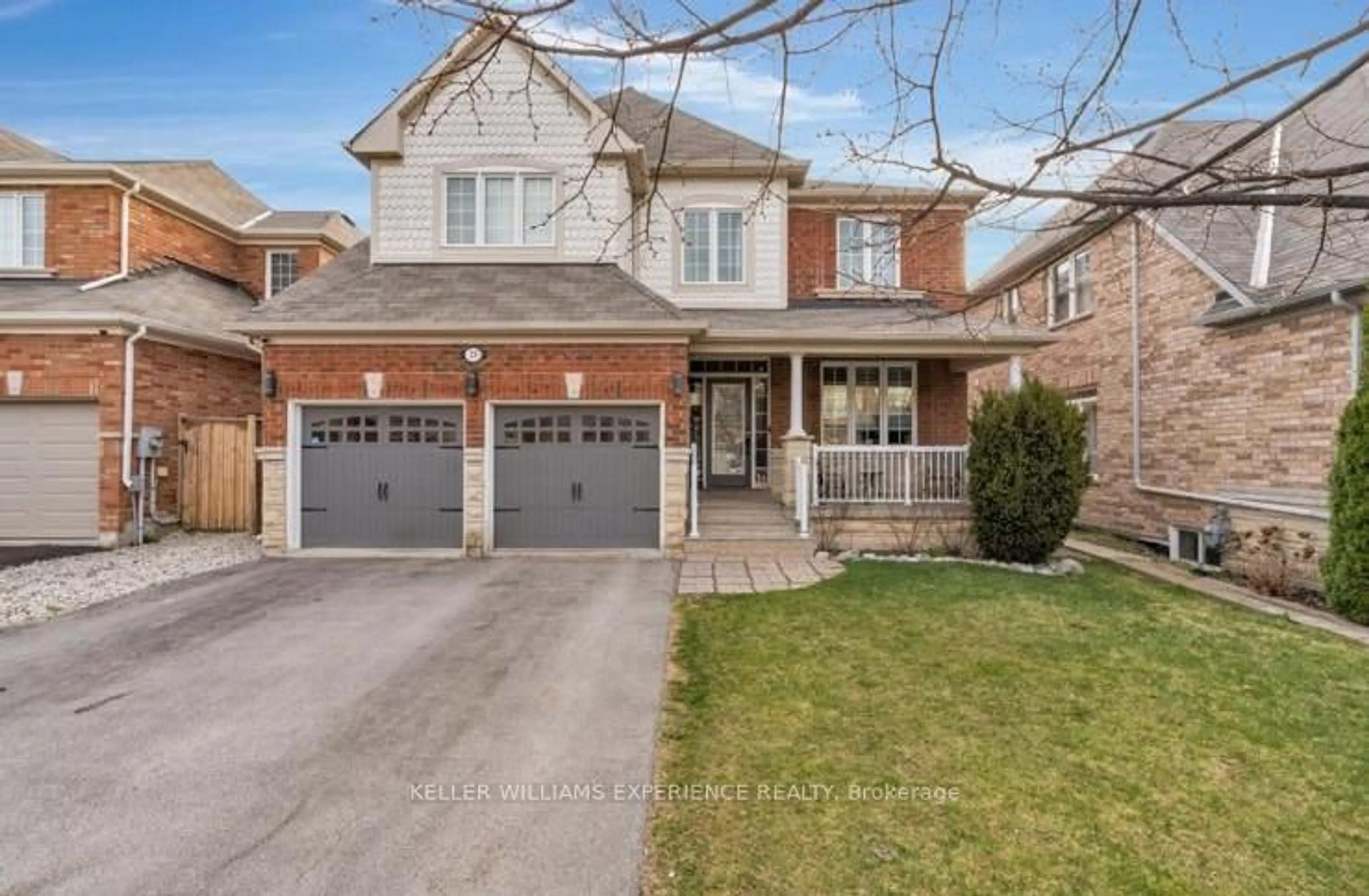 Home with brick exterior material, street for 23 Mccann Cres, Bradford West Gwillimbury Ontario L3Z 0G6