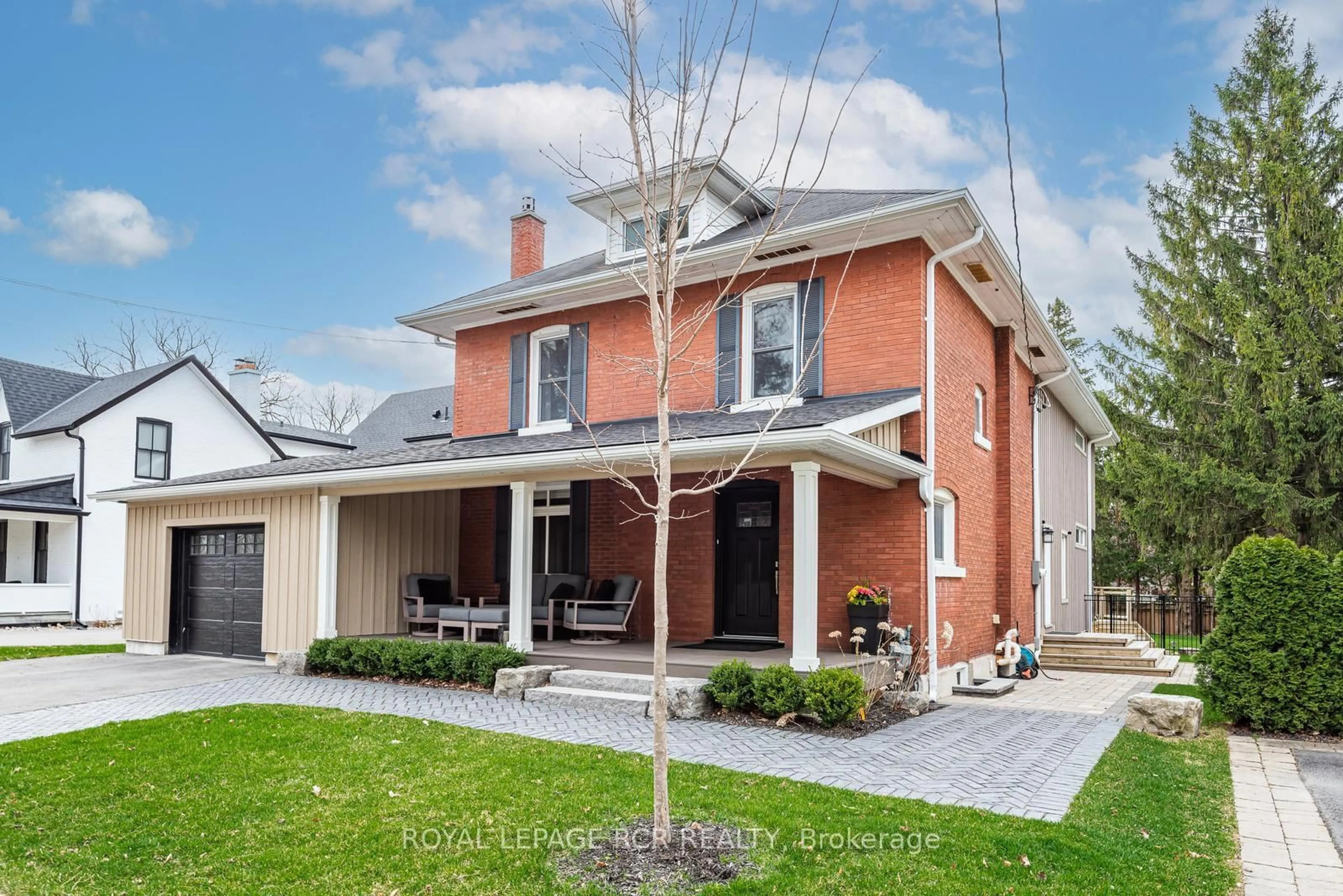 Home with brick exterior material, street for 53 Metcalfe St, Aurora Ontario L4G 1E5