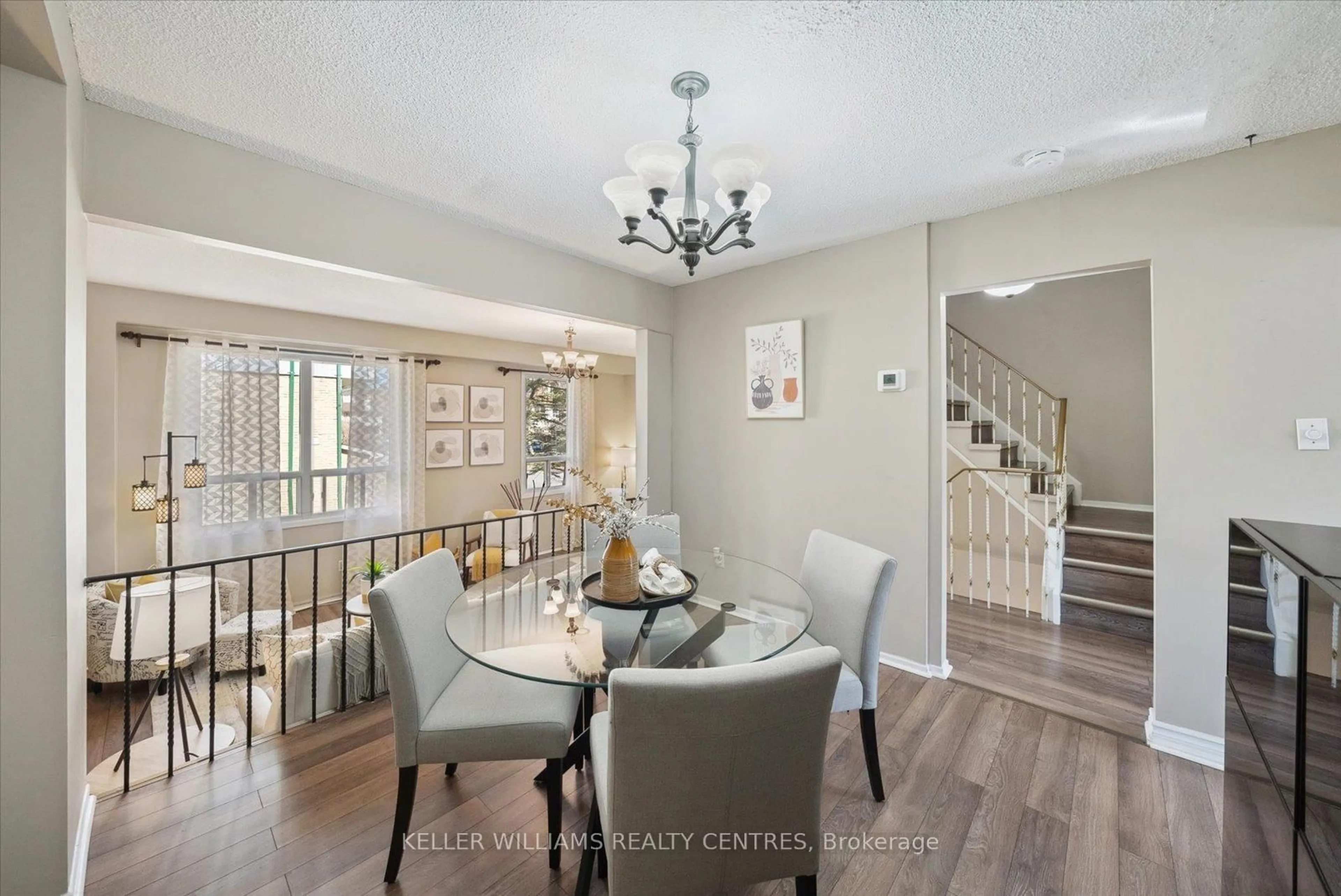 Dining room, unknown for 73 Poplar Cres, Aurora Ontario L4G 3M4