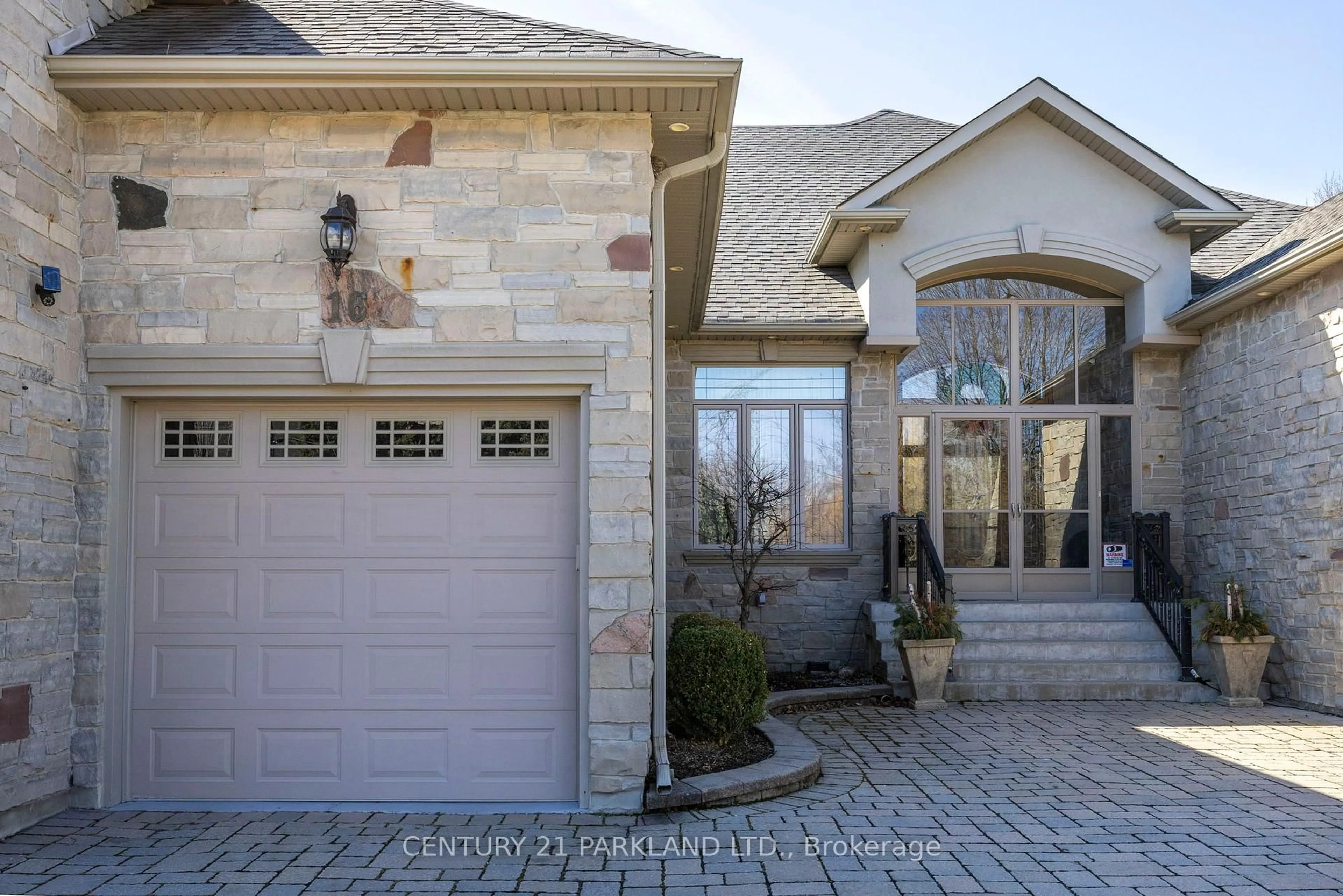 Home with brick exterior material, street for 16 Boyle Dr, Richmond Hill Ontario L4C 6C9