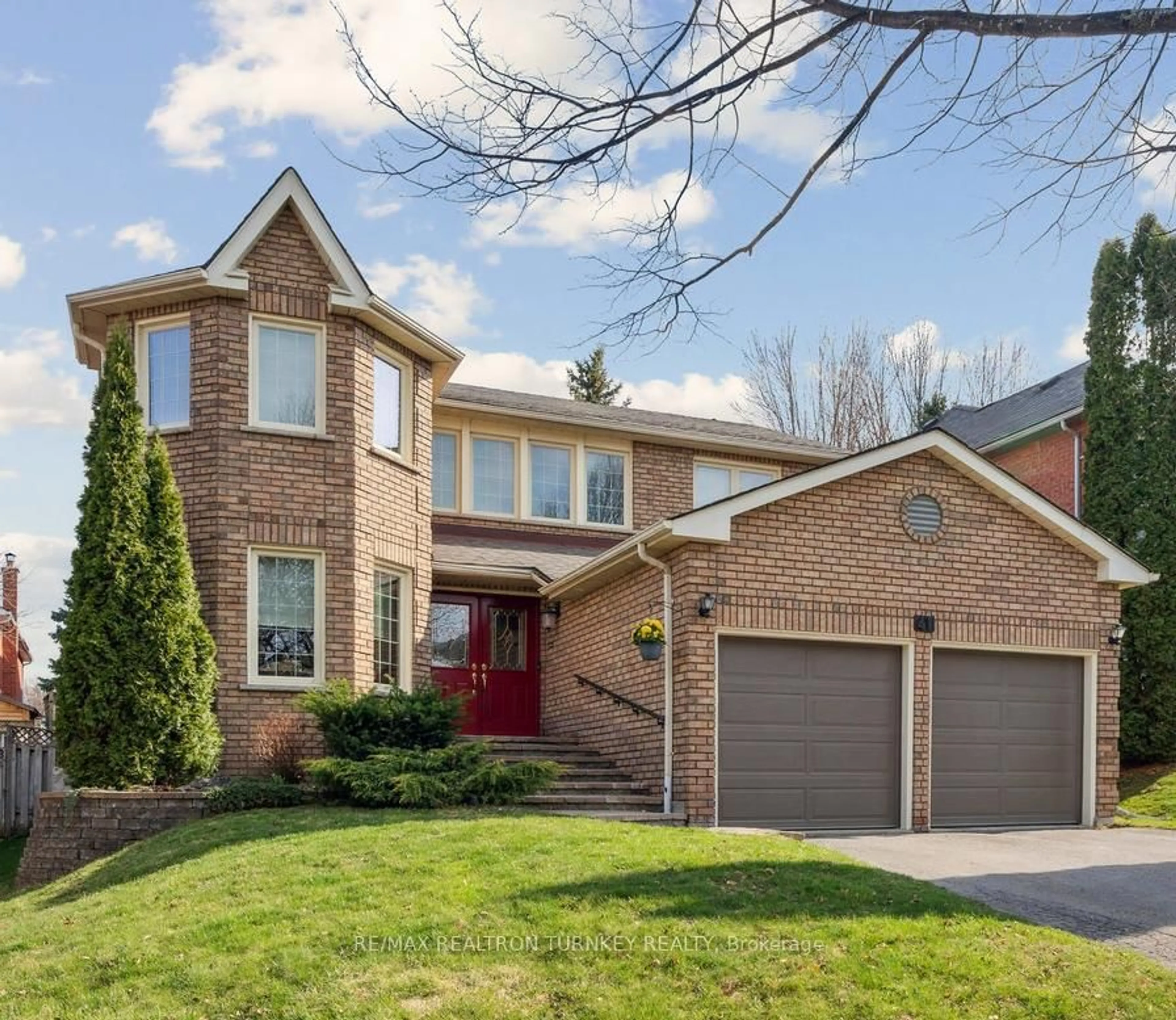 Home with brick exterior material, street for 41 Goldsmith Cres, Newmarket Ontario L3X 1R4