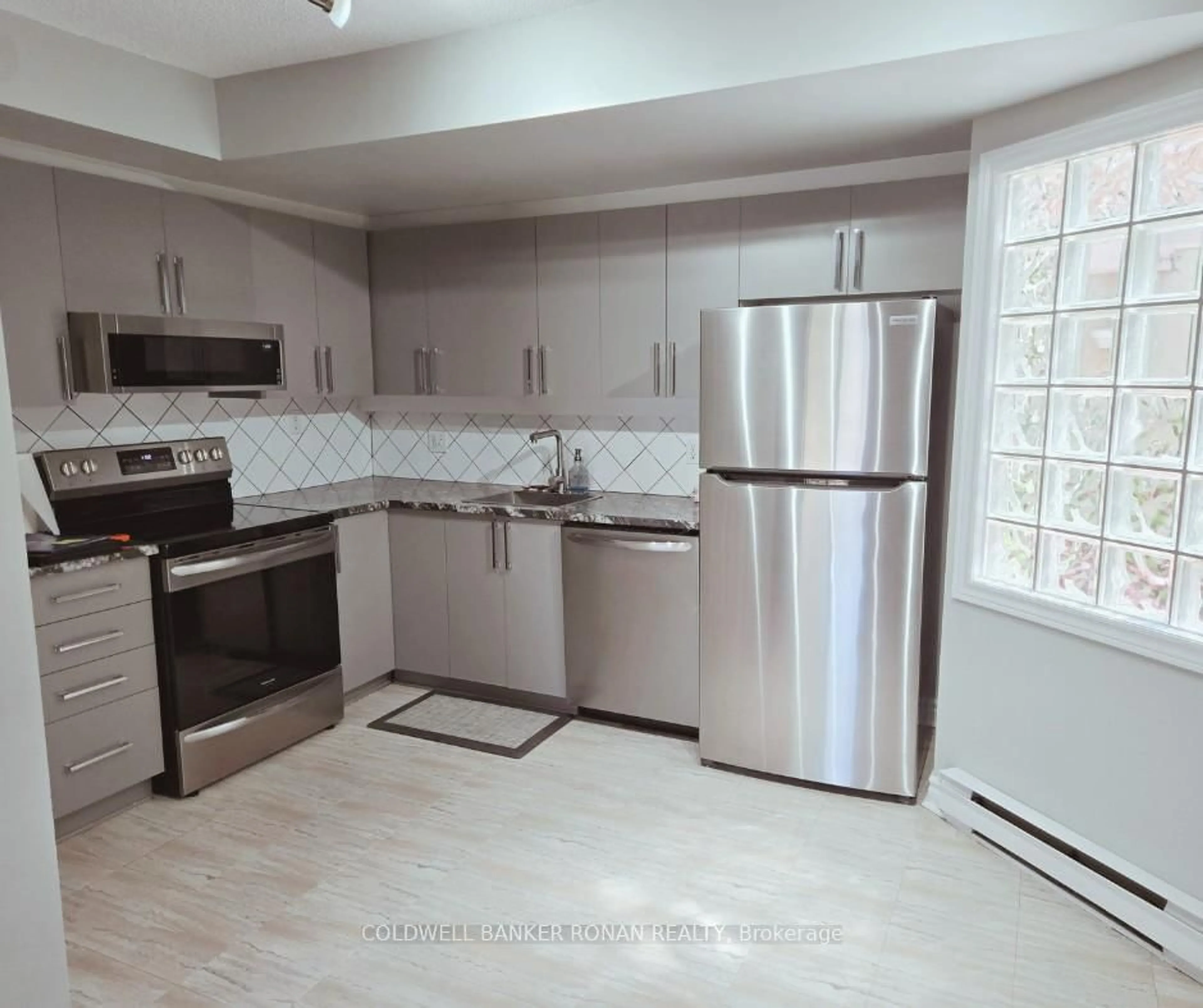 Unknown for 77 Mill St #19, New Tecumseth Ontario L0G 1W0