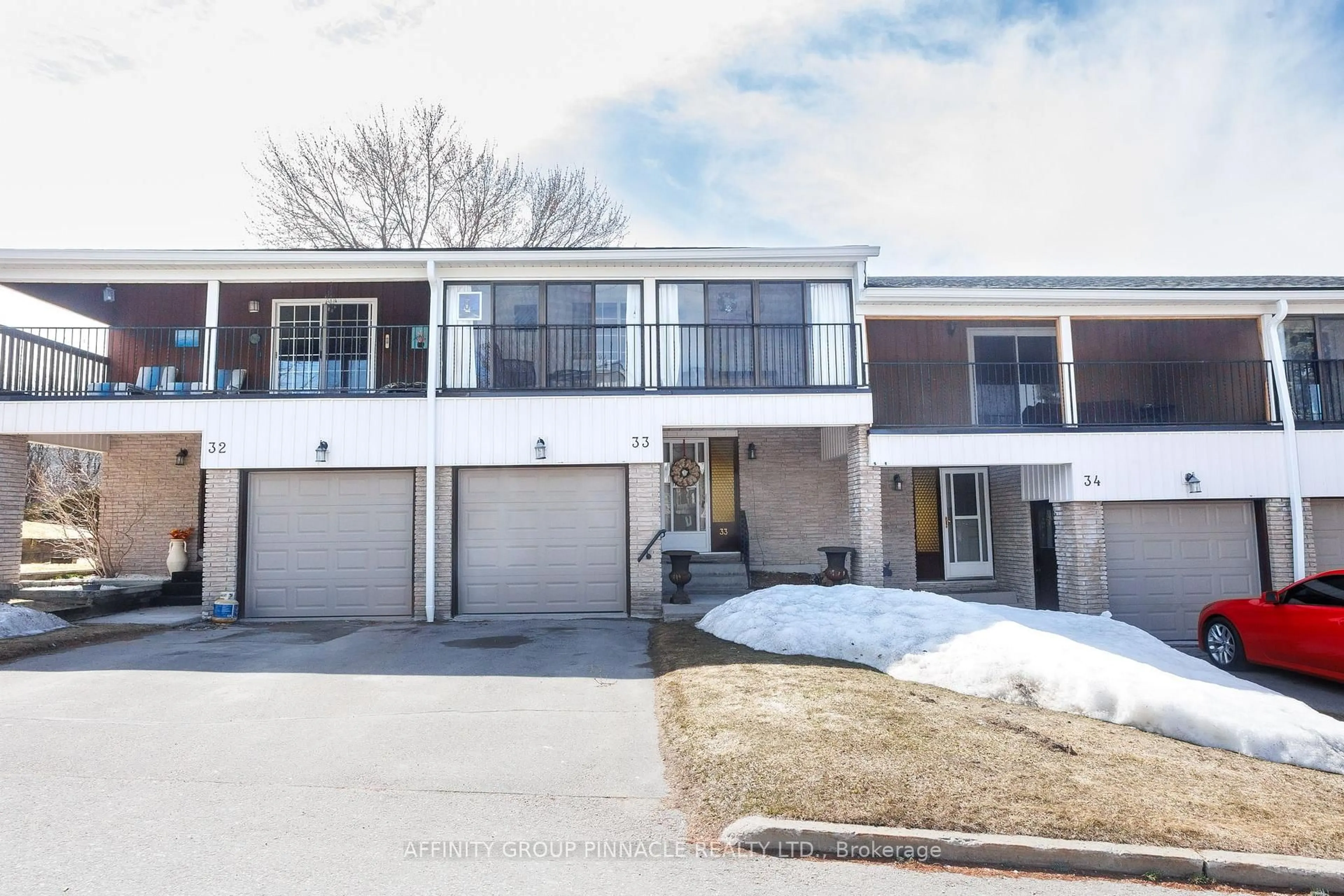 A pic from outside/outdoor area/front of a property/back of a property/a pic from drone, street for 433 May St #33, Brock Ontario L0K 1A0