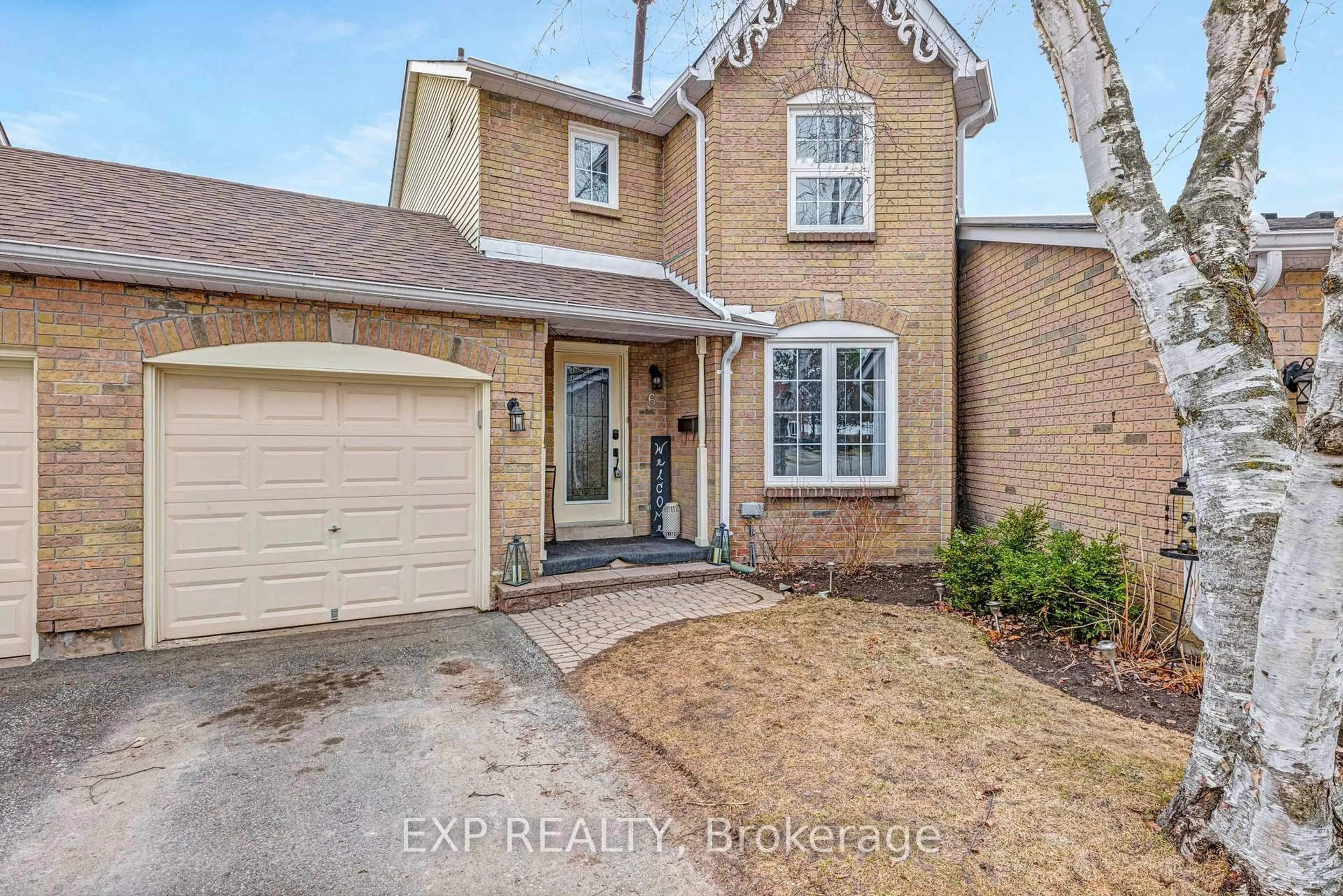 Home with brick exterior material, street for 6 Adams Crt #6, Uxbridge Ontario L9P 1G2