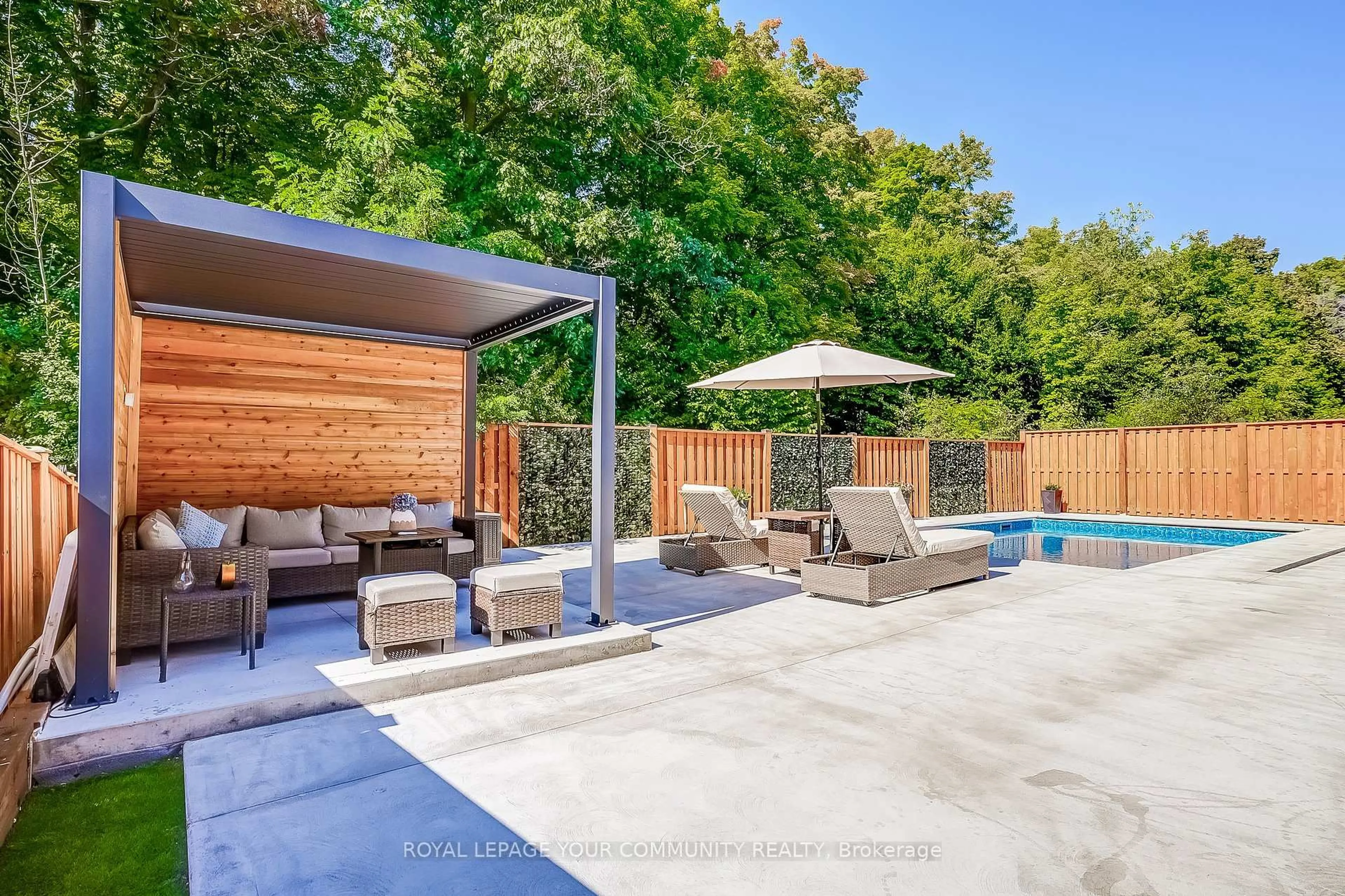 Patio, unknown for 176 Farrell Rd, Vaughan Ontario L6A 4W6