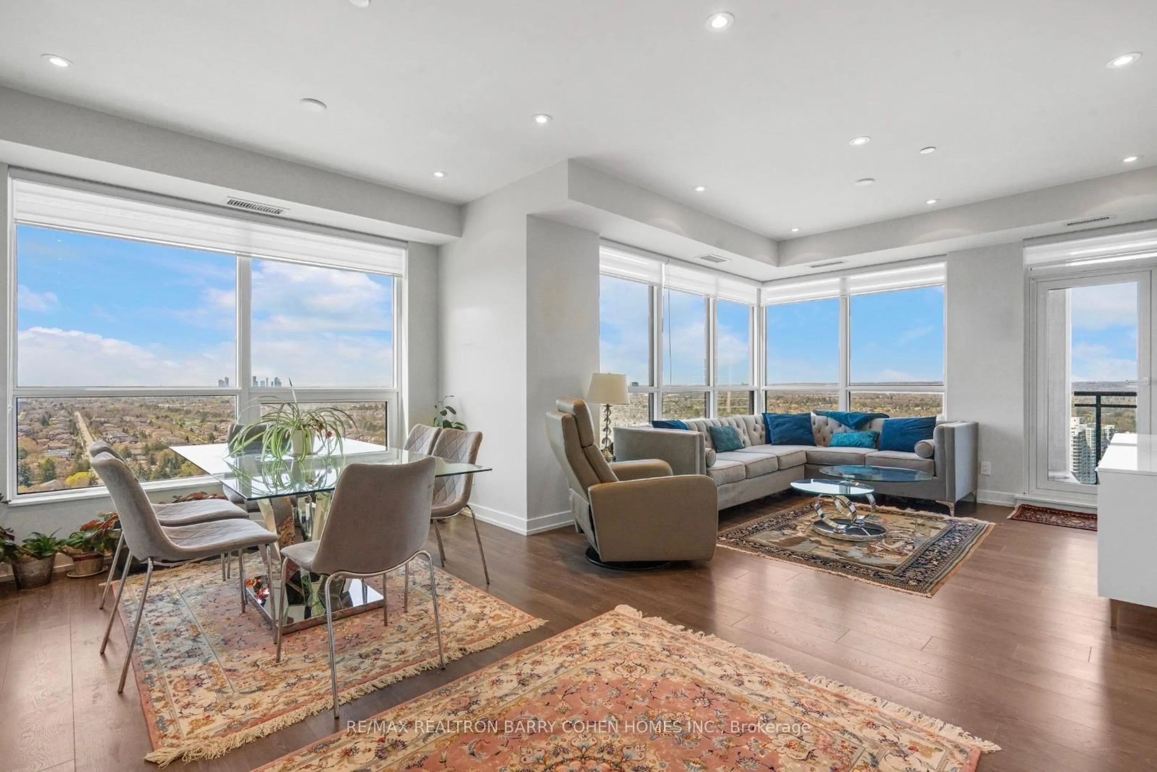 Living room with furniture, unknown for 1 Grandview Ave #2701, Markham Ontario L3T 0G7