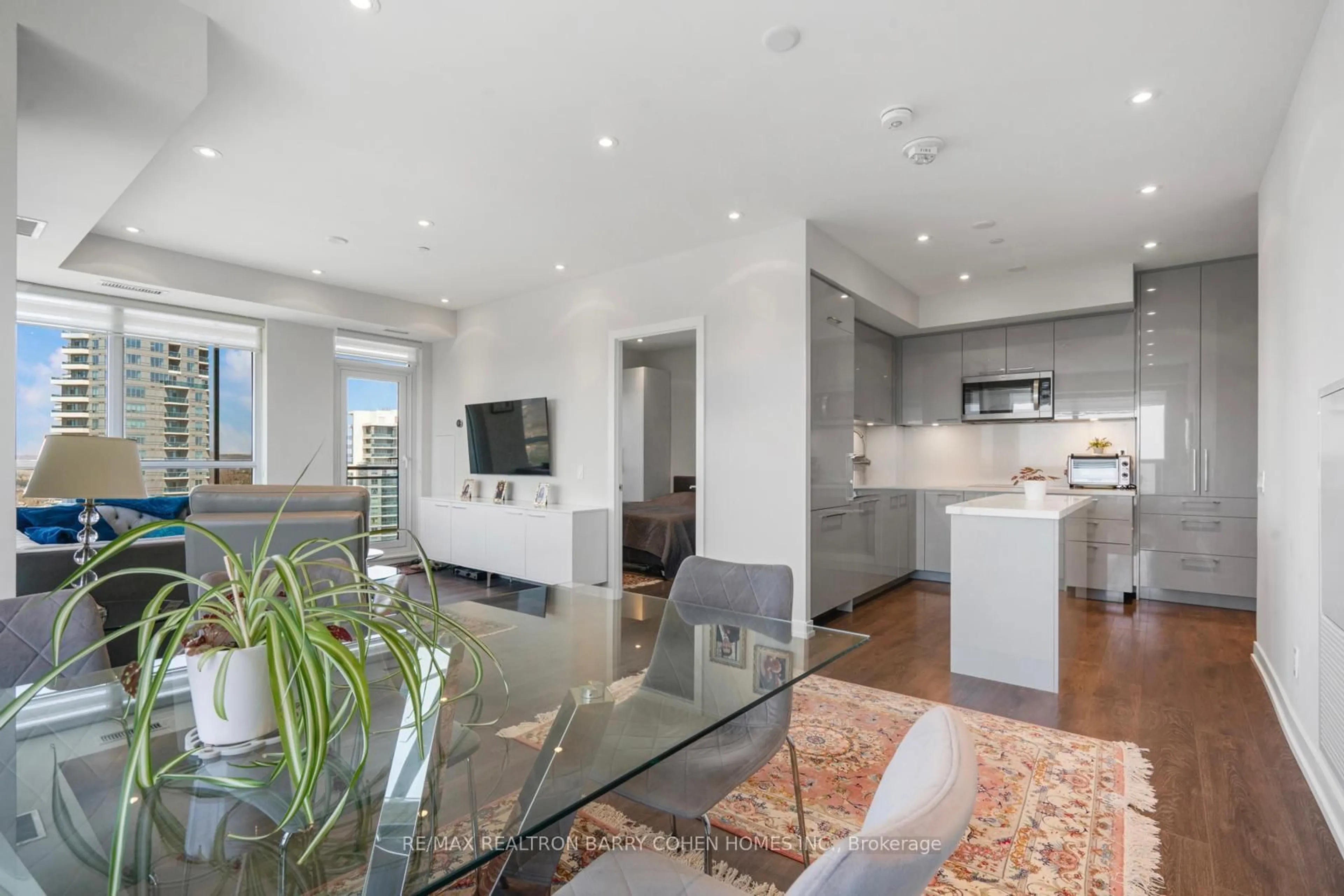 Open concept kitchen, unknown for 1 Grandview Ave #2701, Markham Ontario L3T 0G7
