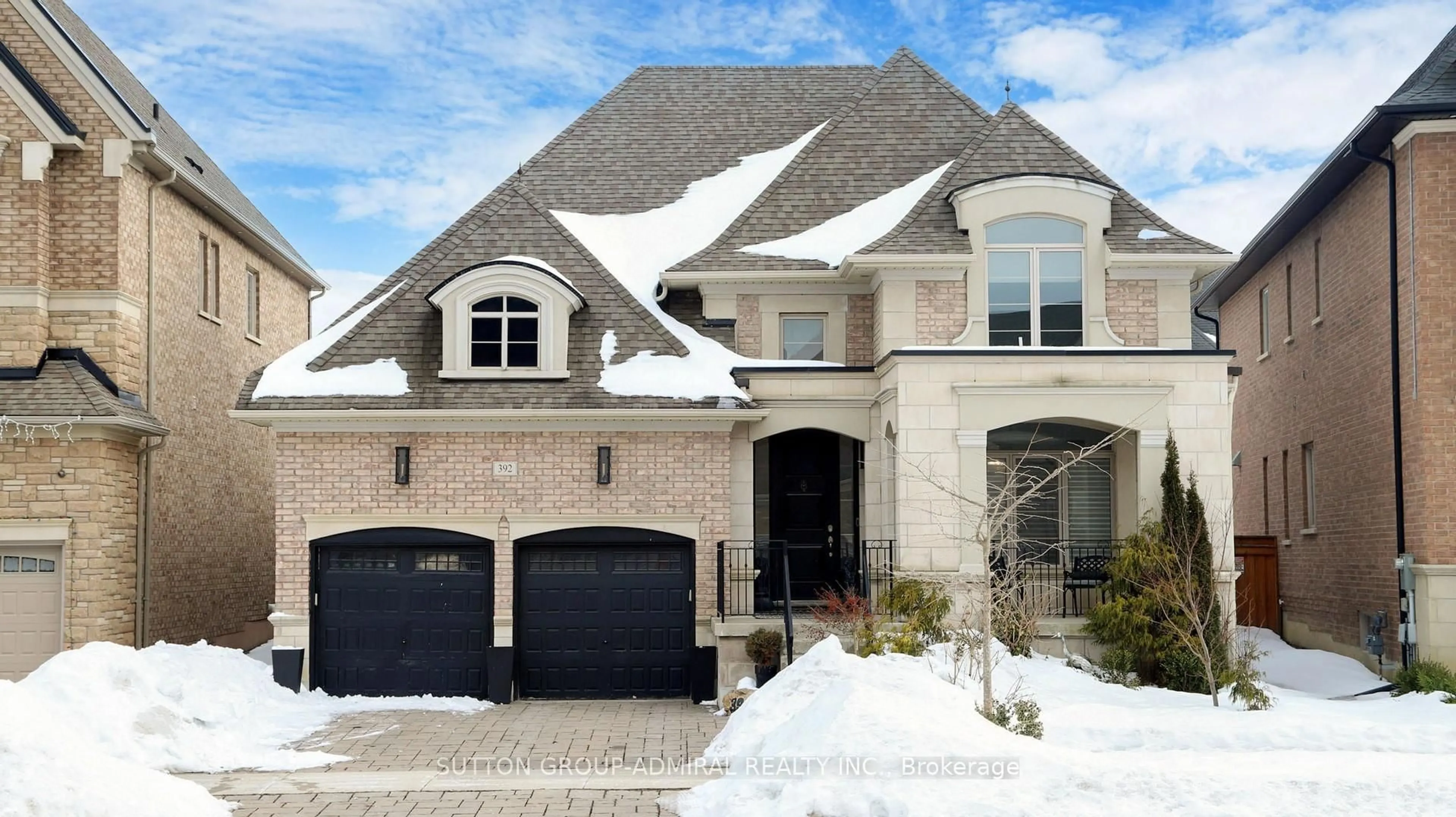 Home with brick exterior material, street for 392 Woodgate Pines Dr, Vaughan Ontario L4H 3X4
