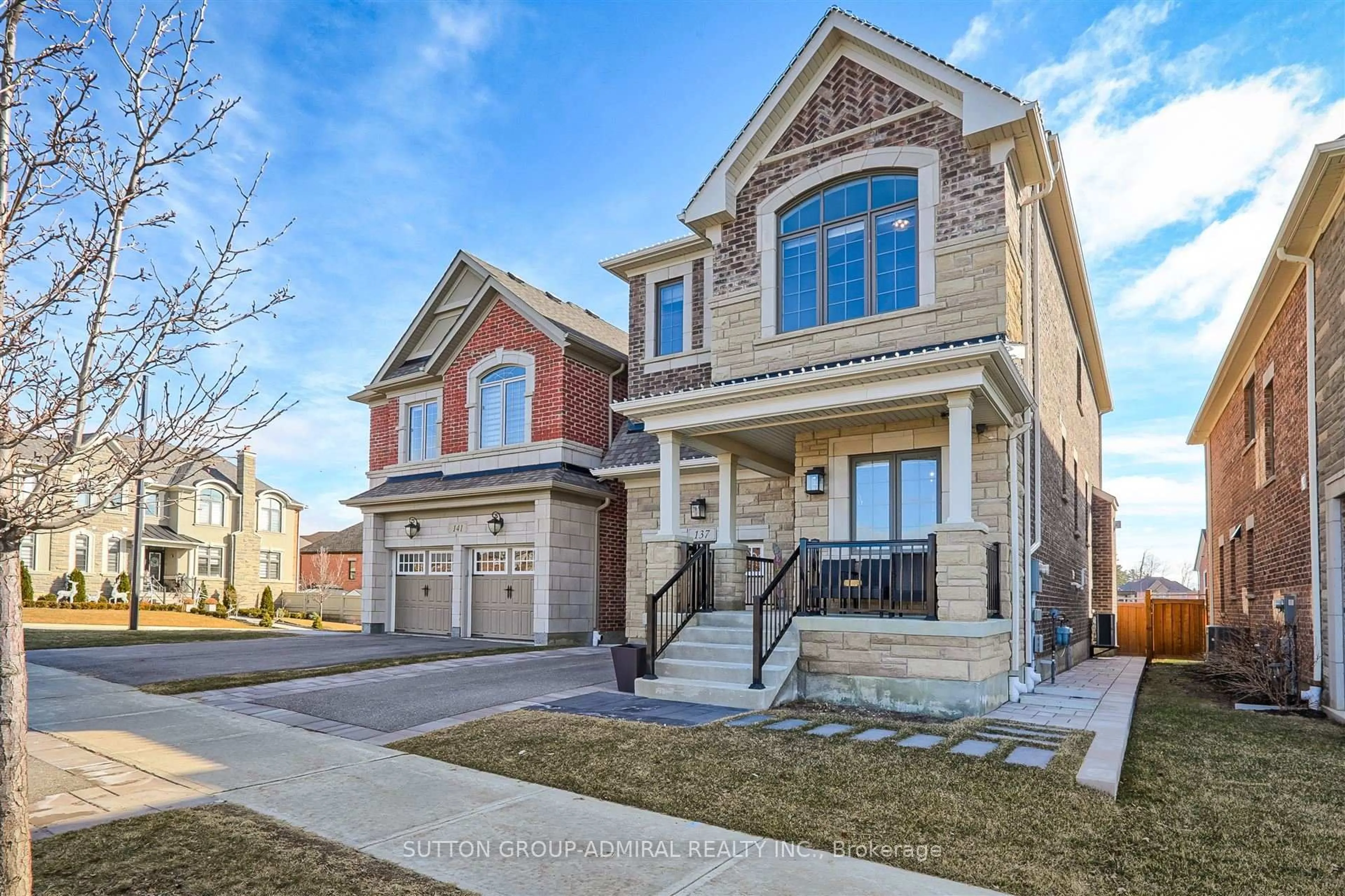 Home with brick exterior material, street for 137 Kleinburg Summit Way, Vaughan Ontario L4H 4V4