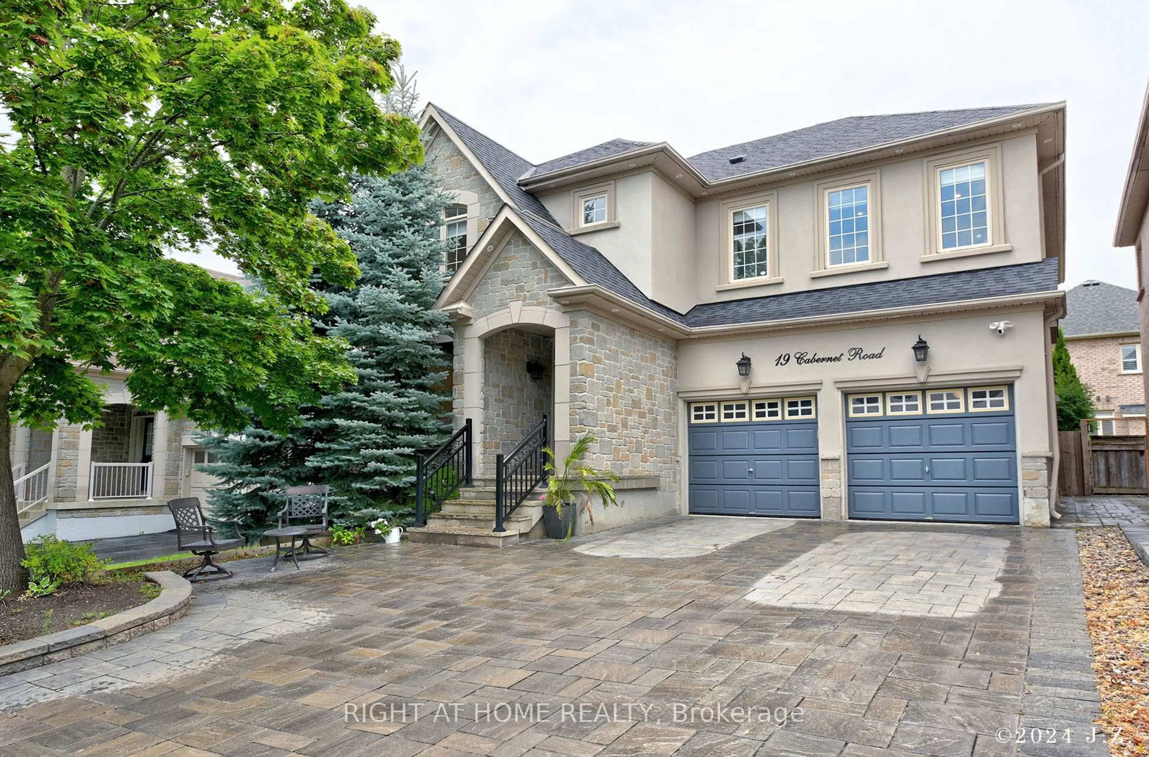 Home with brick exterior material, street for 19 Cabernet Rd, Vaughan Ontario L4J 8X6