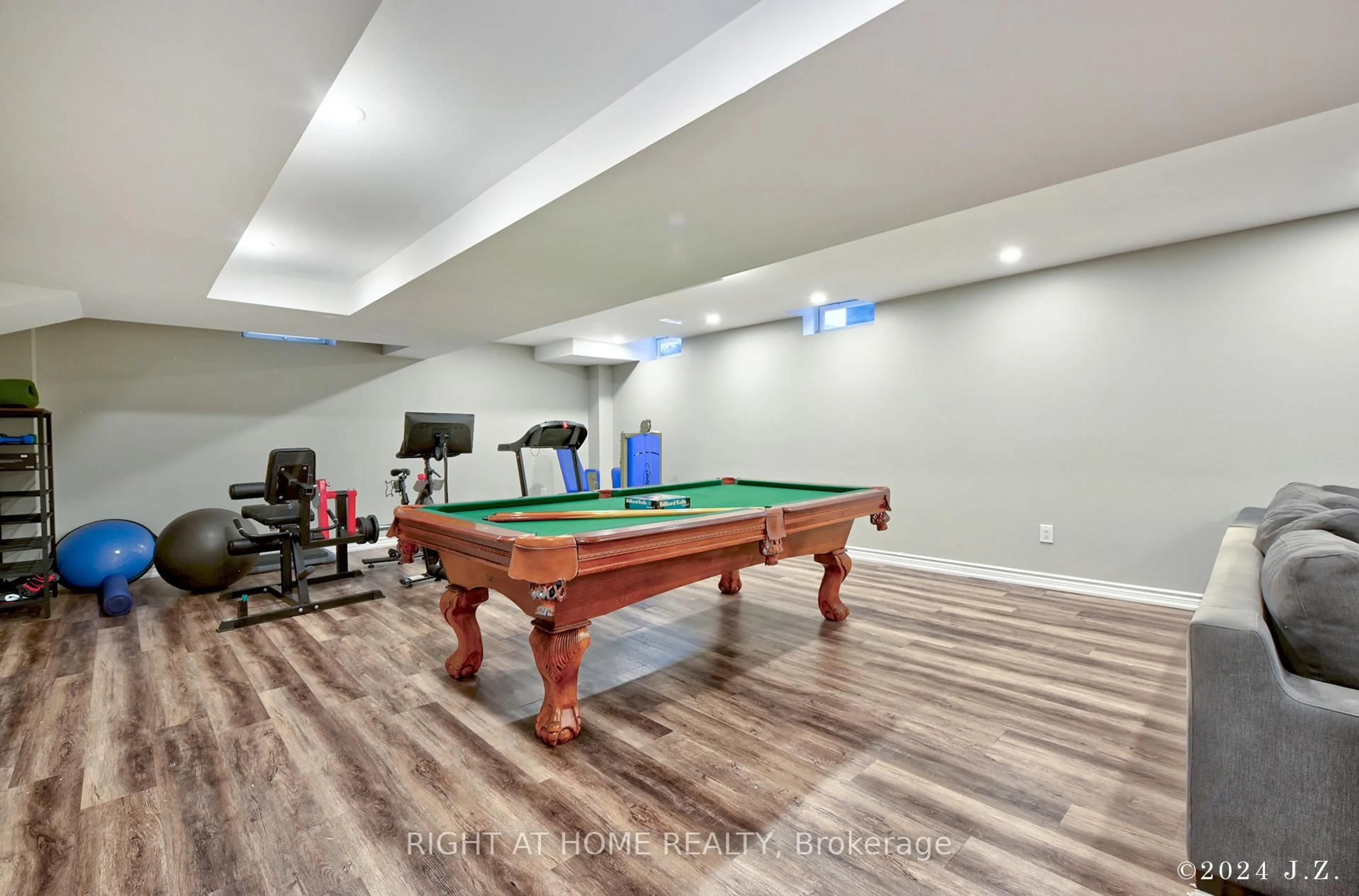 A pic of a room for 19 Cabernet Rd, Vaughan Ontario L4J 8X6