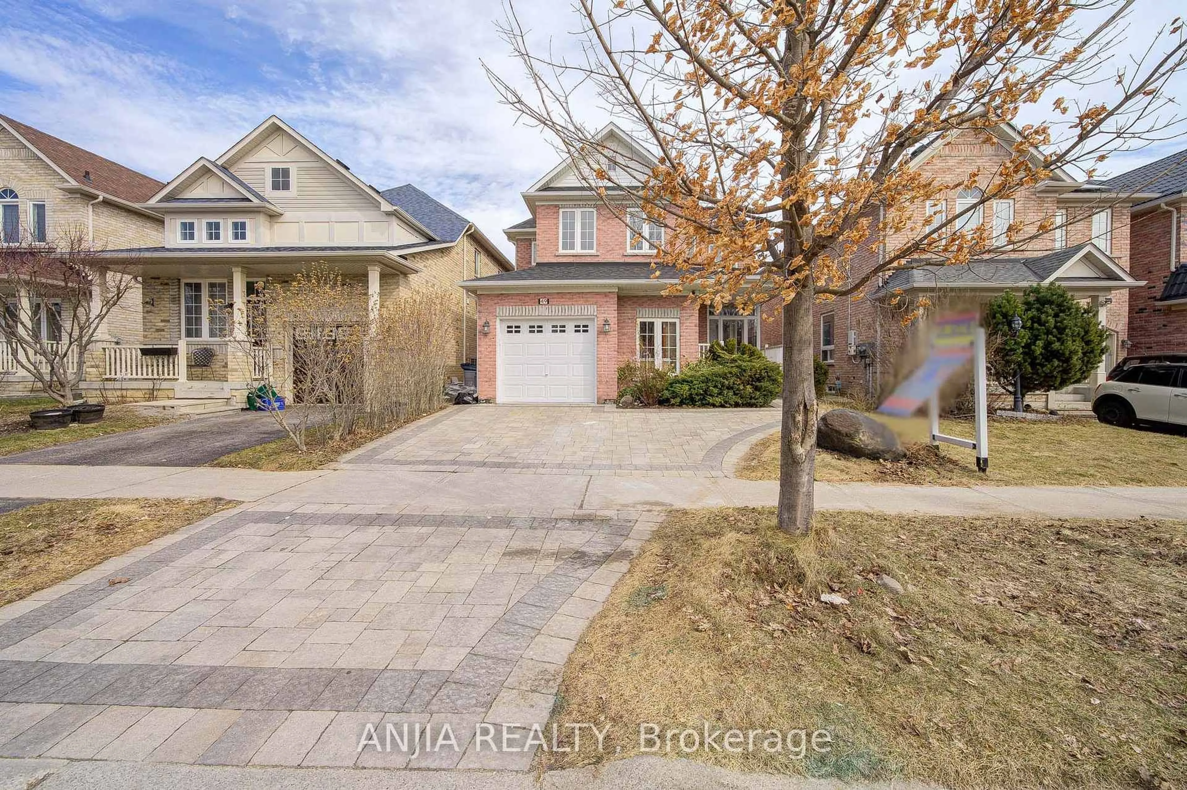 Unknown for 49 Kentley St, Markham Ontario L6C 3G2