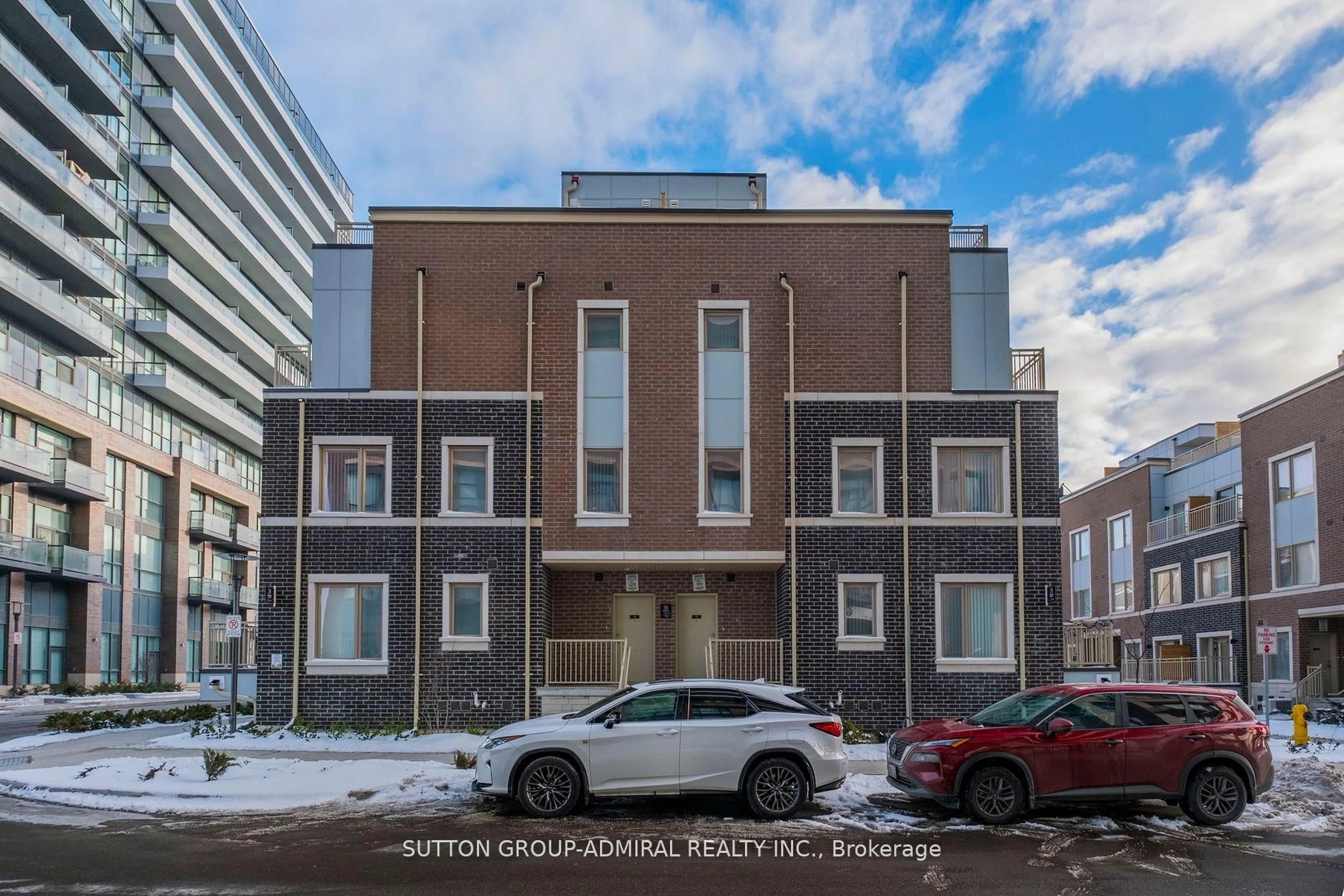 Home with brick exterior material, street for 39 Honeycrisp Cres #TH73, Vaughan Ontario L4K 0N1