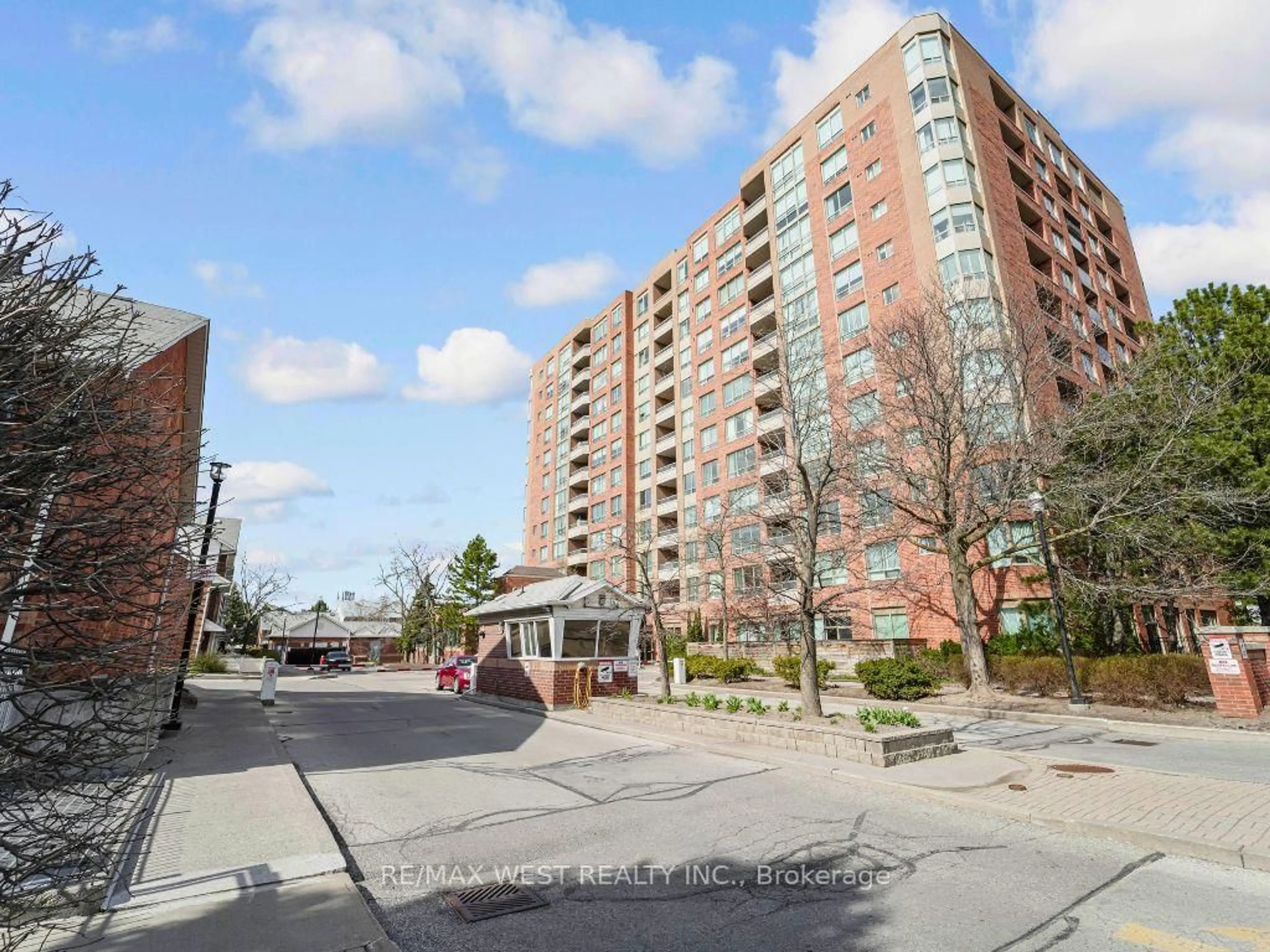 Unknown for 850 Steeles Ave #1001, Vaughan Ontario L4J 8E7