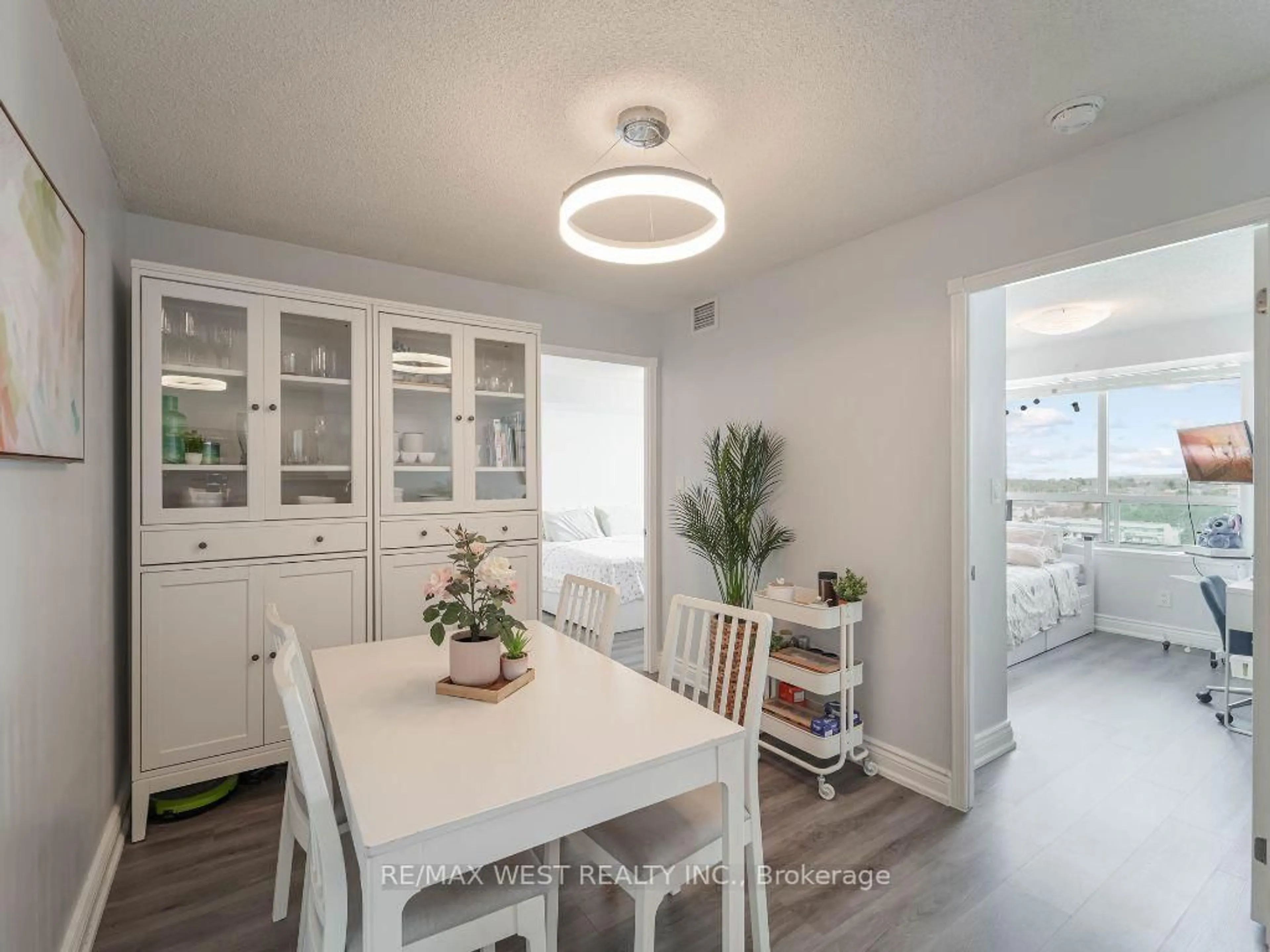 Unknown for 850 Steeles Ave #1001, Vaughan Ontario L4J 8E7