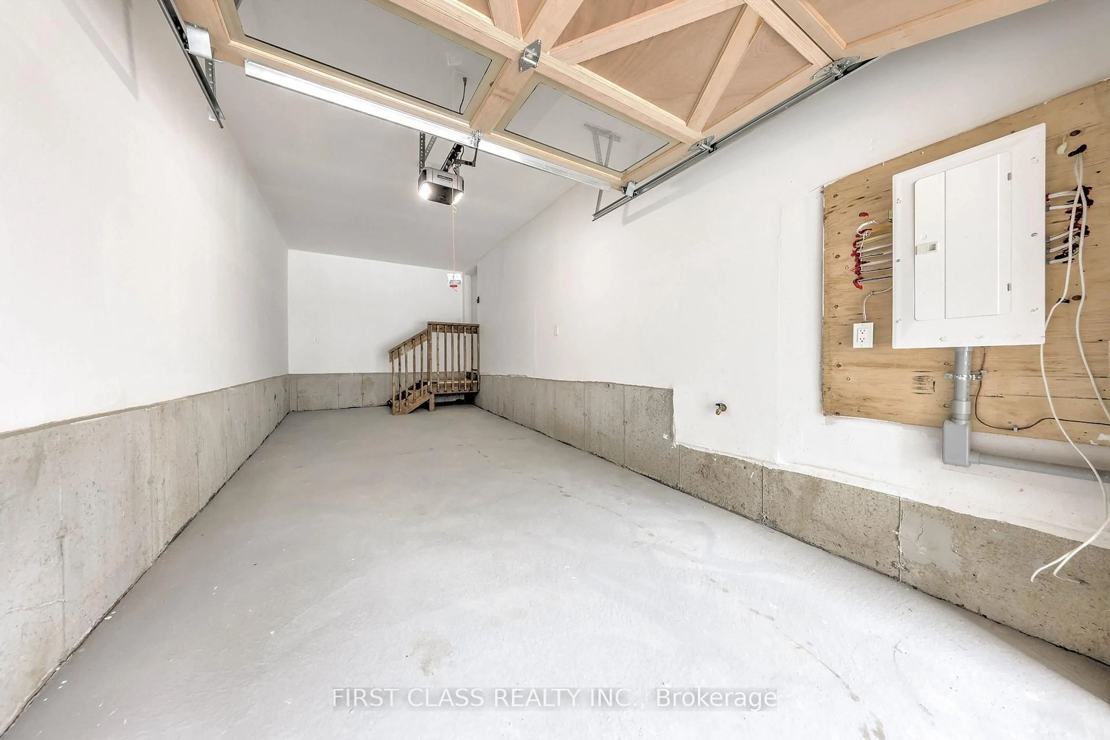 Indoor garage for 23 Pierre Berton Blvd, Vaughan Ontario L4H 4V2
