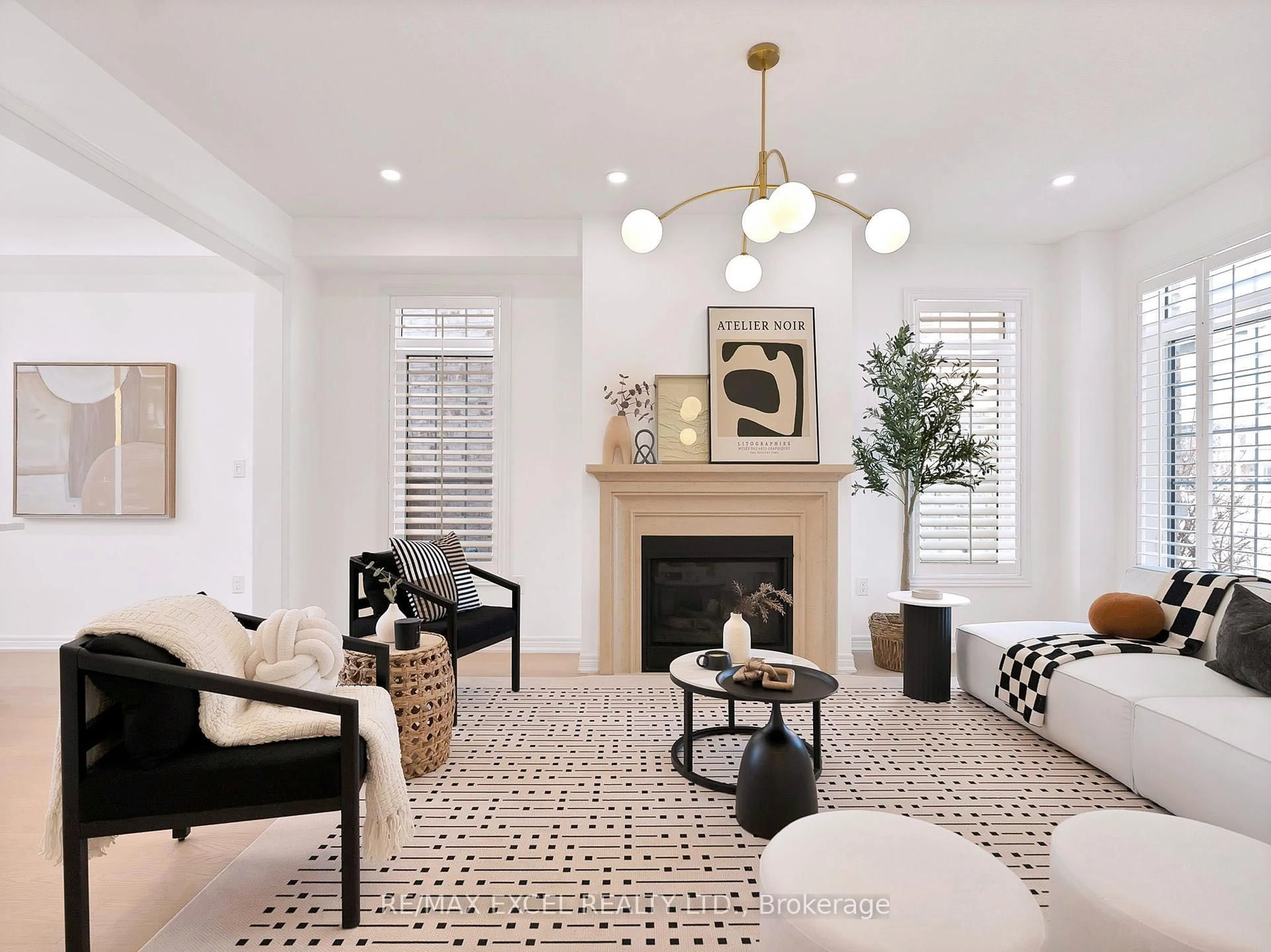 Living room with furniture, unknown for 322 Barons St, Vaughan Ontario L4H 4H4