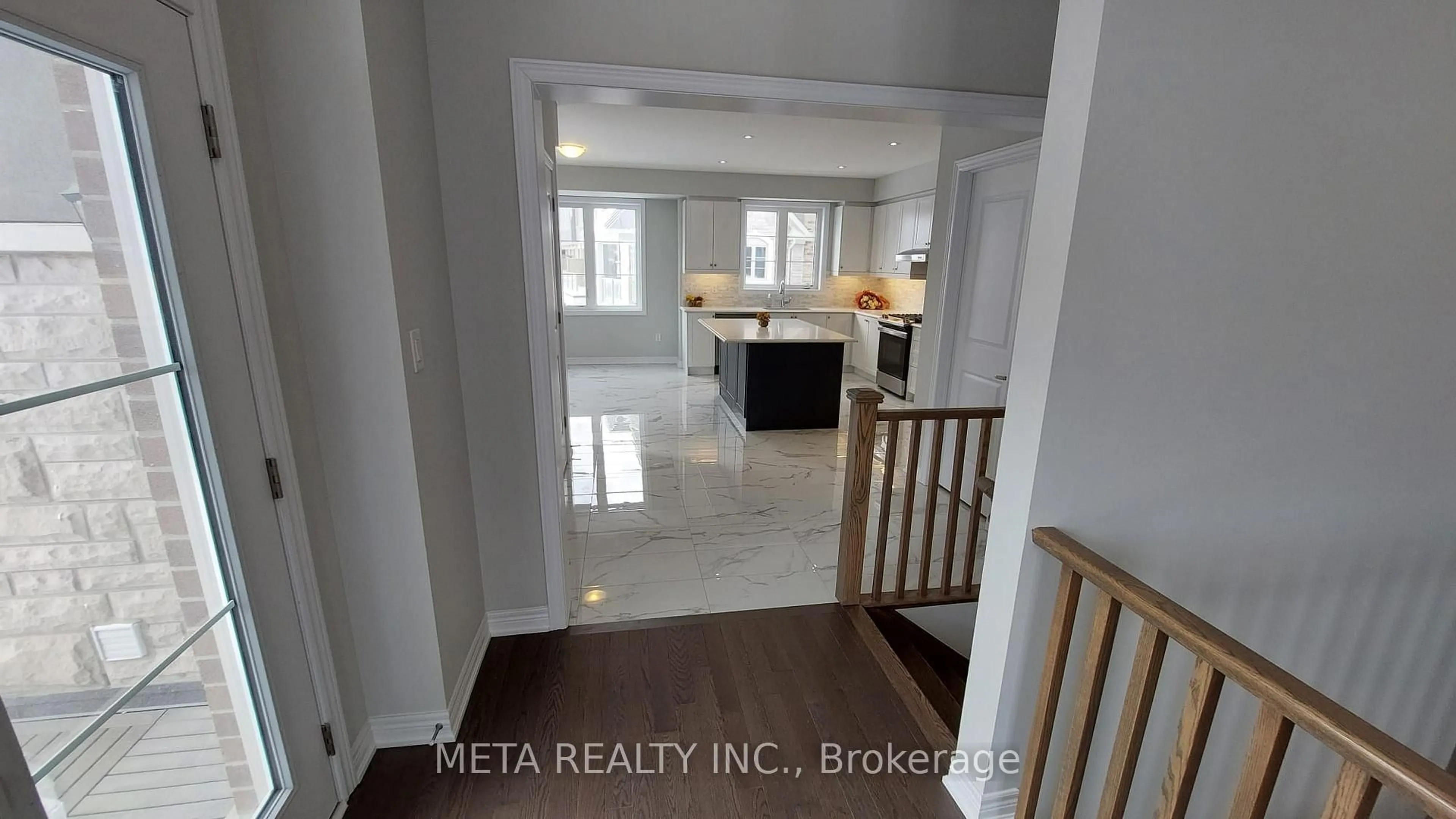 Indoor entryway for 2 Bruce Boyd Dr, Markham Ontario L6B 1R3