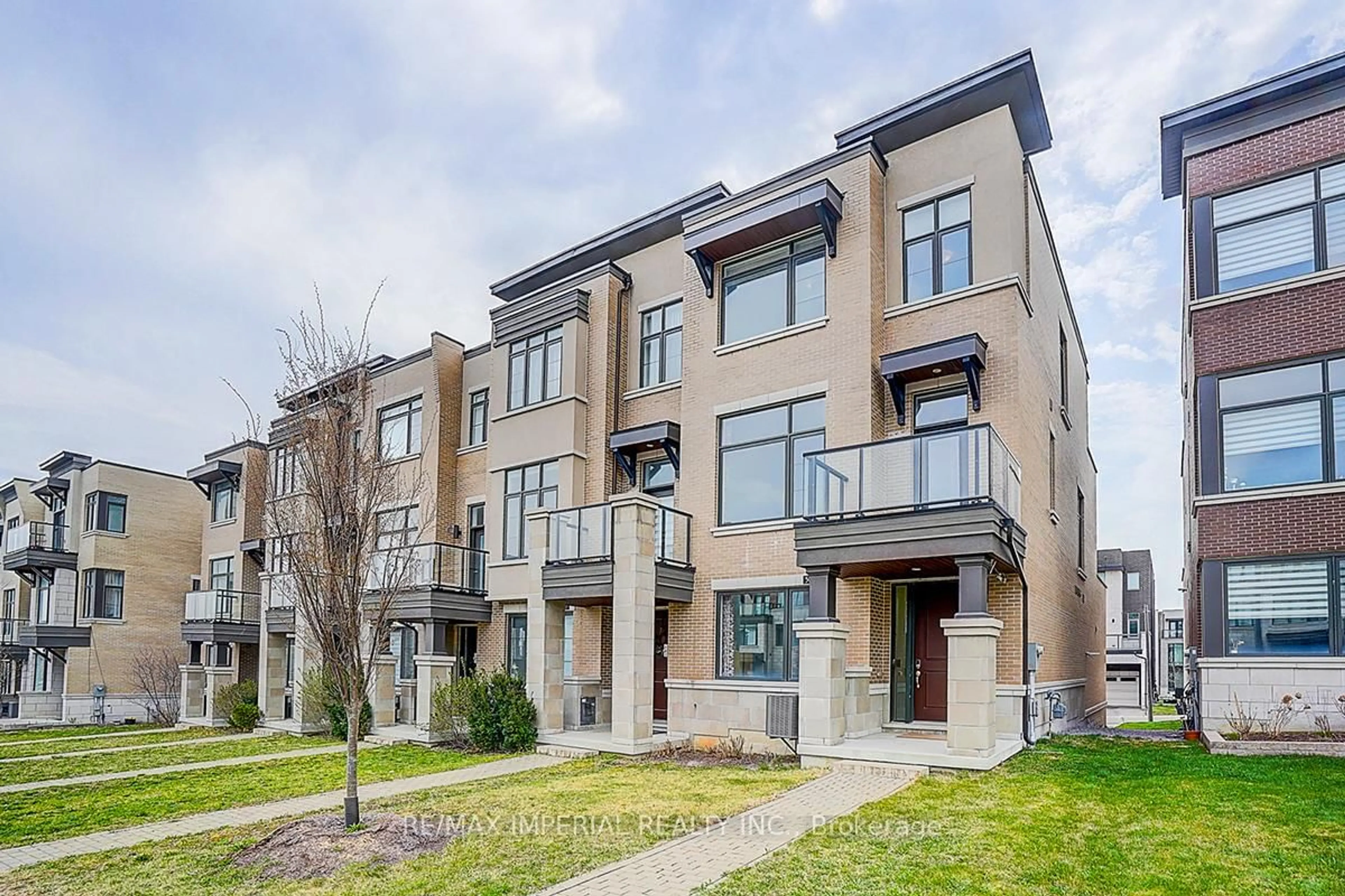 Home with brick exterior material, street for 599 Marc Santi Blvd, Vaughan Ontario L6A 4Z8