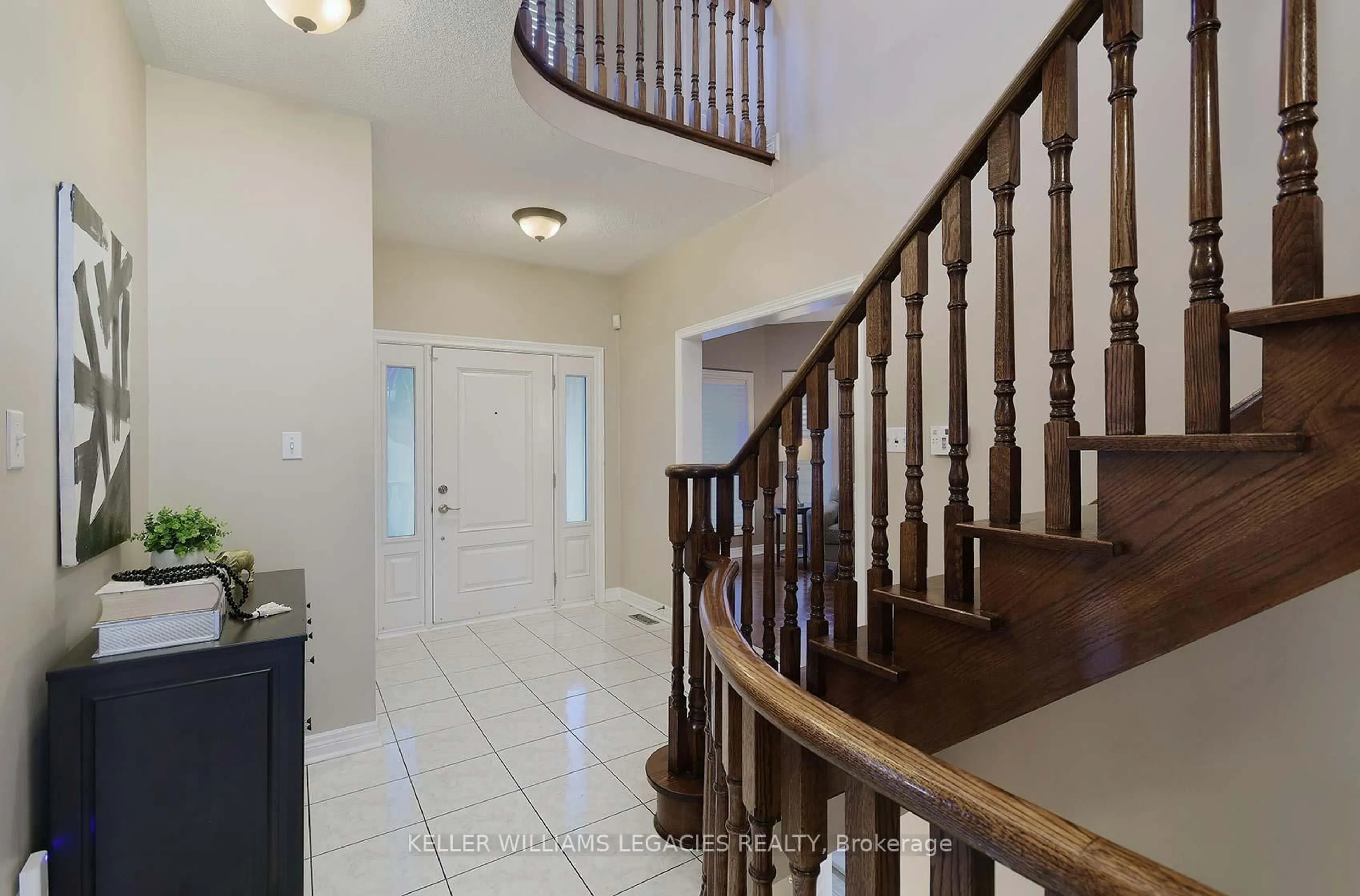 Unknown for 43 Brasswinds Crt, Vaughan Ontario L4L 9C6