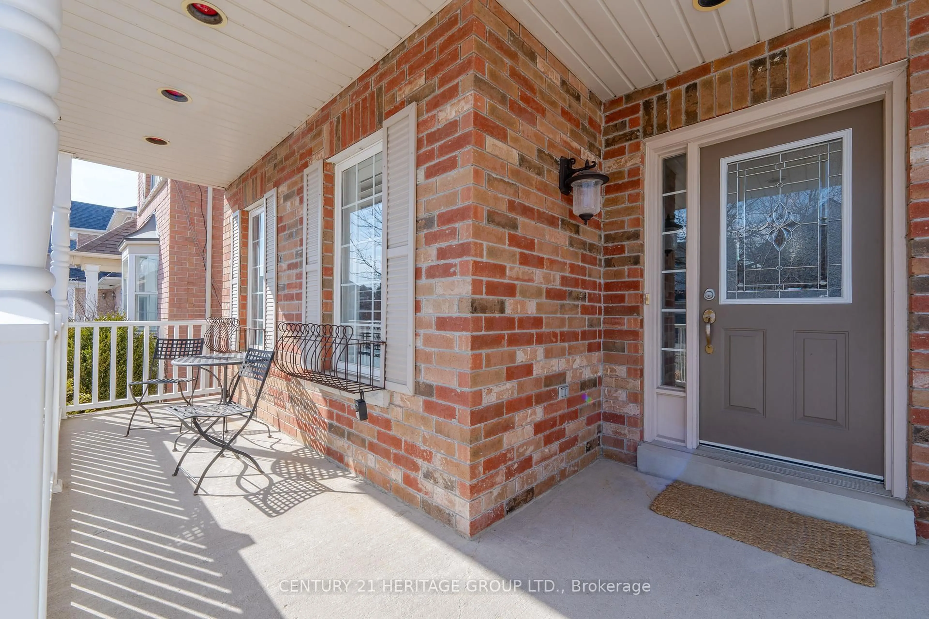 Home with brick exterior material, street for 16 Haverhill Terr, Aurora Ontario L4G 7R7