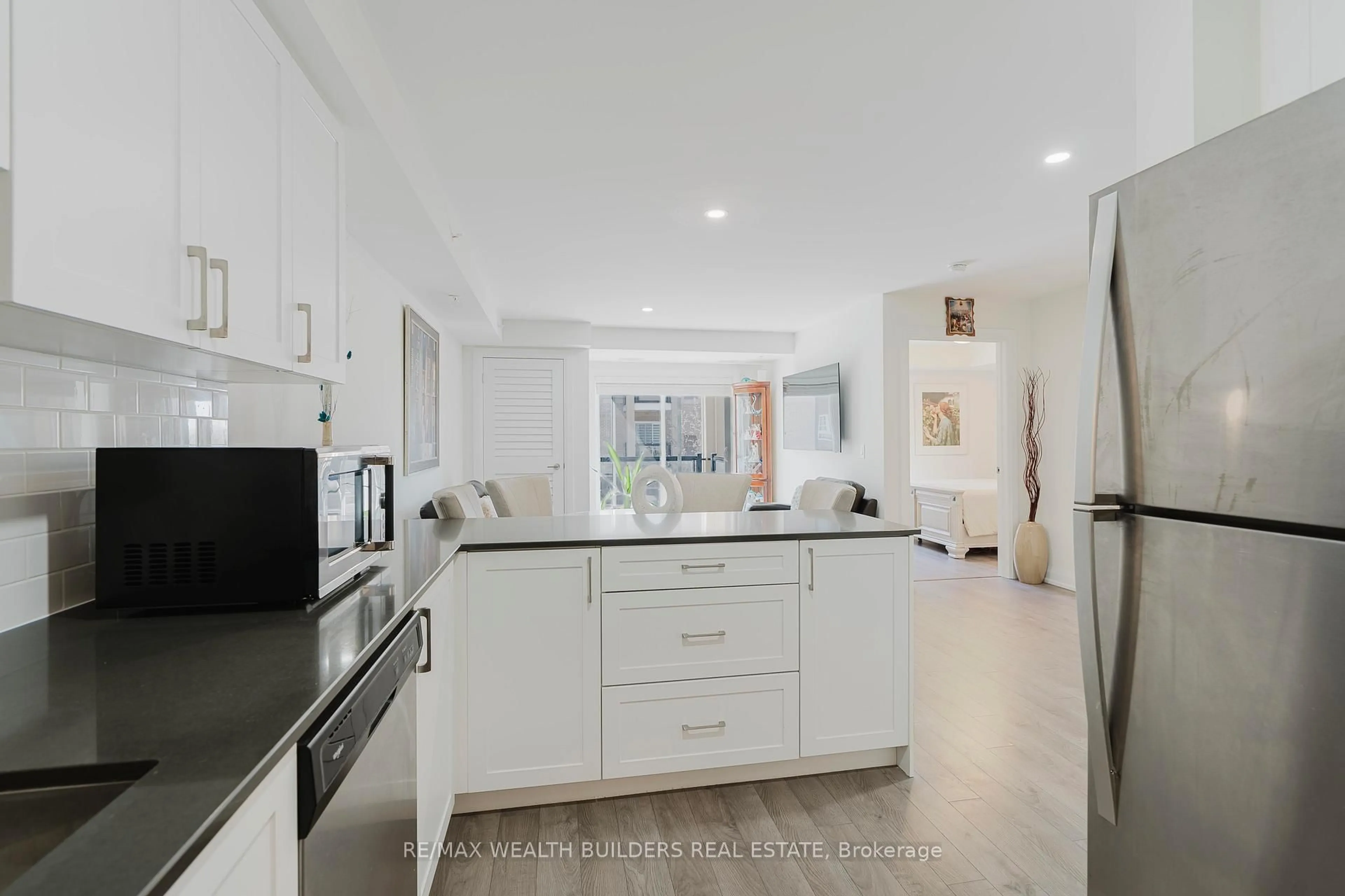 Unknown for 481 Rupert Ave #2216, Whitchurch-Stouffville Ontario L4A 1Y7