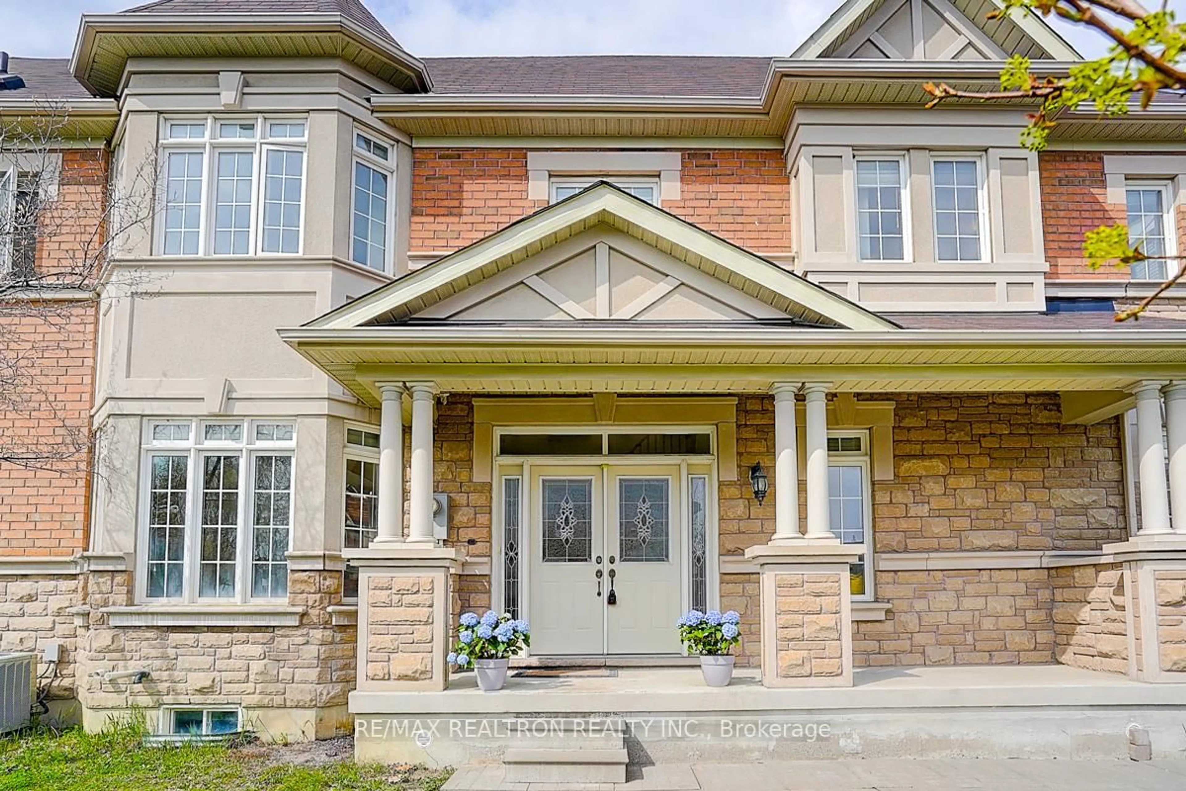 Home with brick exterior material, street for 61 Warbler Ave, Vaughan Ontario L6A 0X7