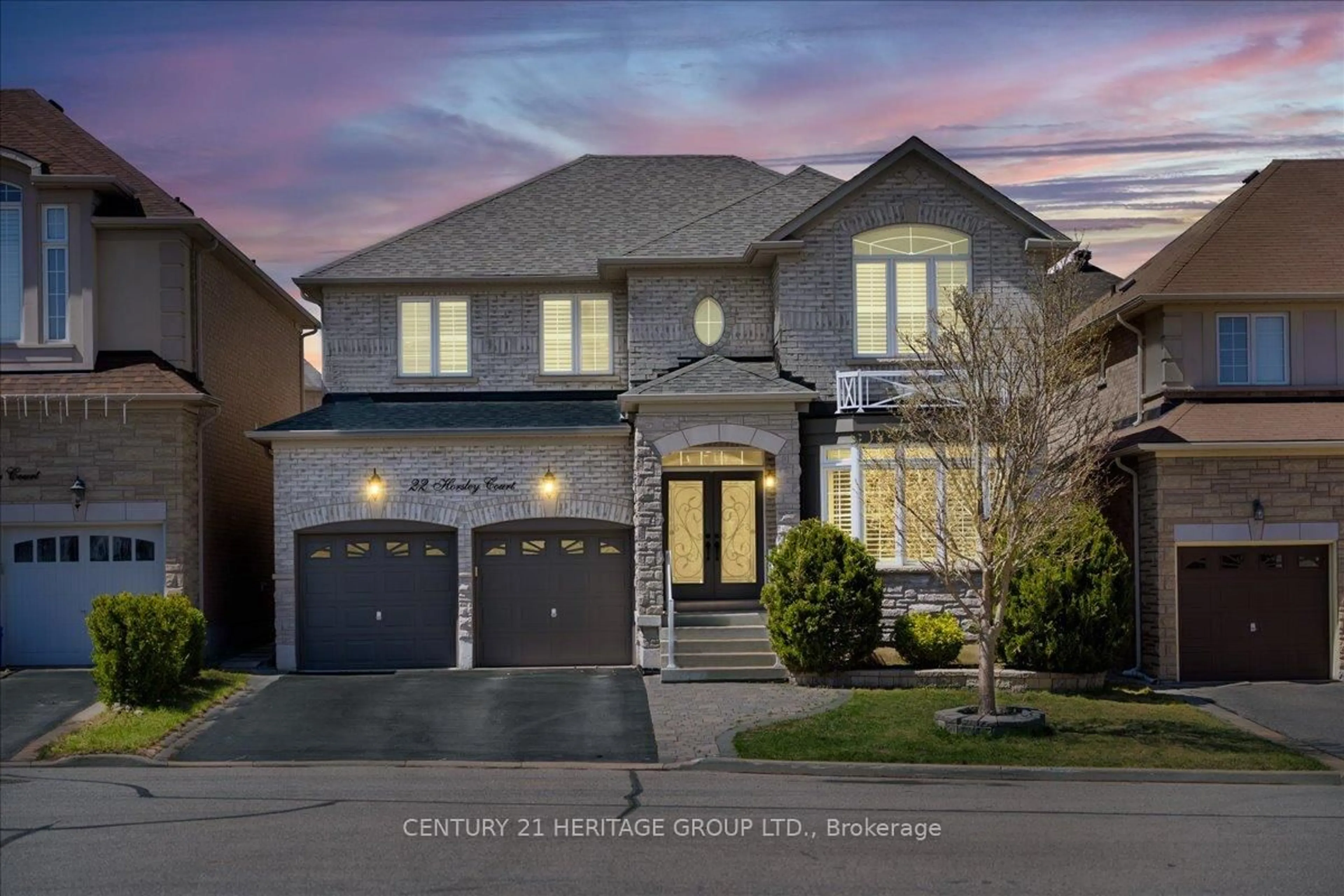 Home with brick exterior material, street for 22 Horsley Crt, Aurora Ontario L4G 0H7