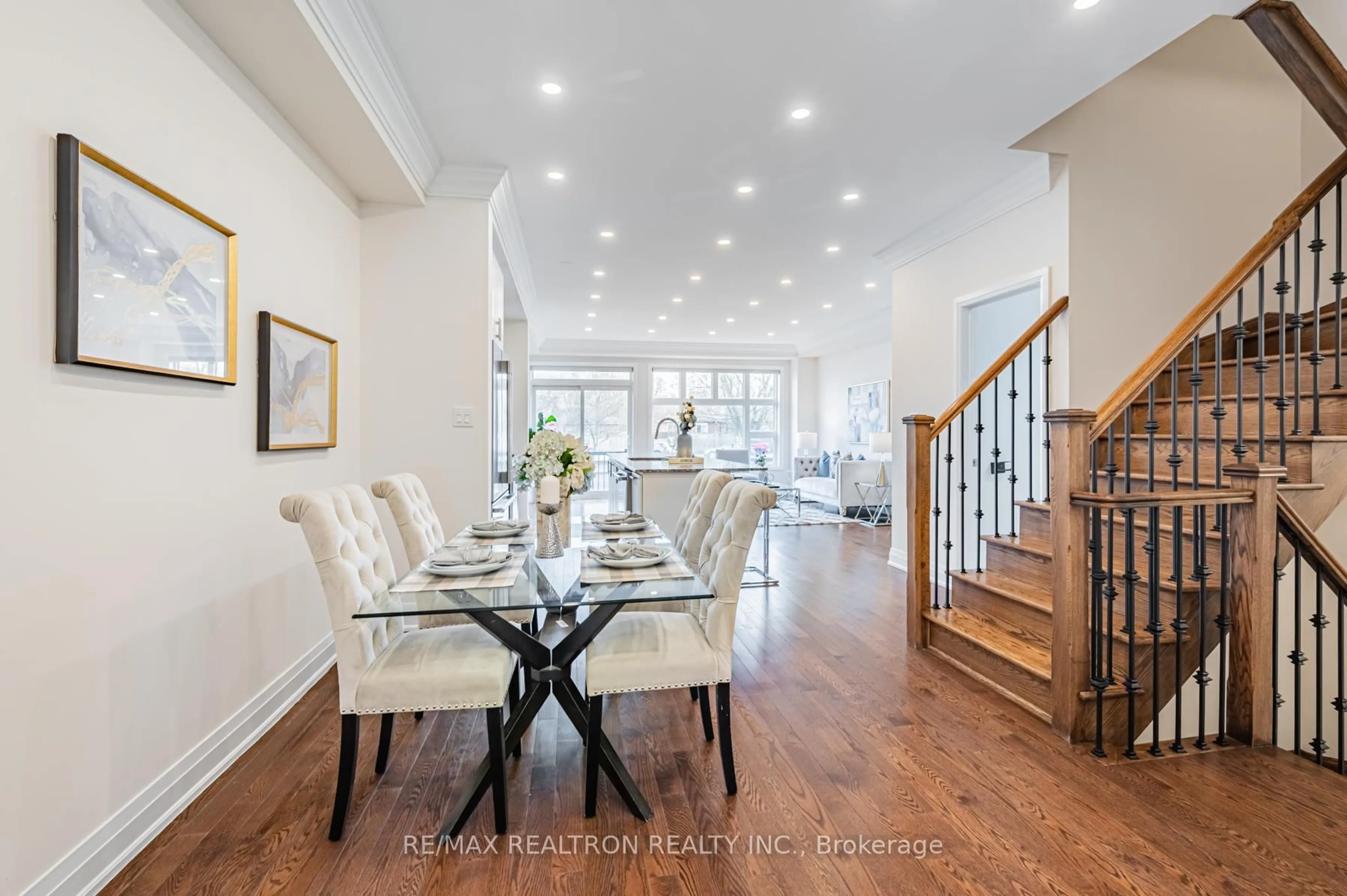 Dining room, unknown for 10 Causland Lane, Richmond Hill Ontario L4S 0G5