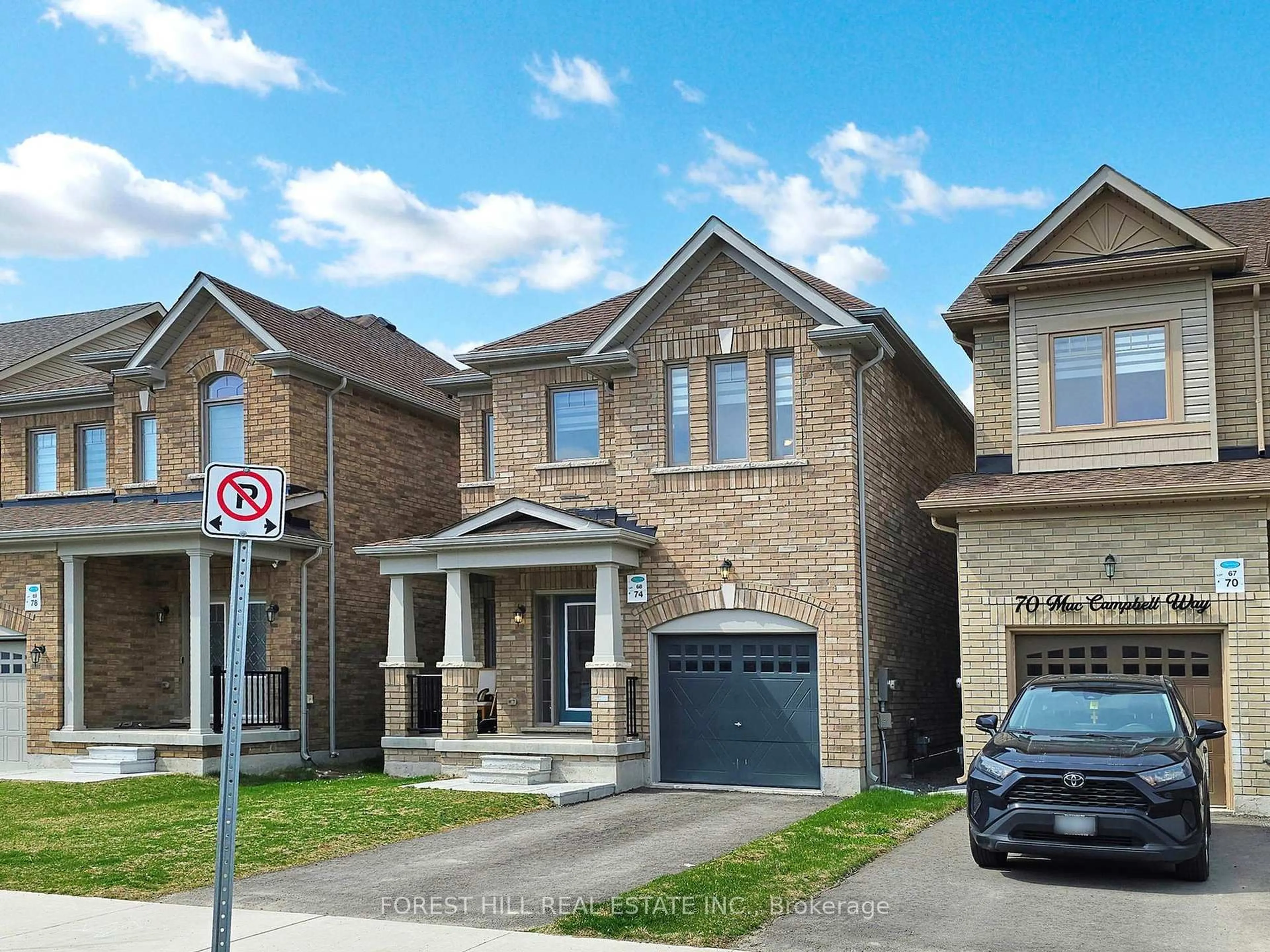 Home with brick exterior material, street for 74 Mac Campbell Way, Bradford West Gwillimbury Ontario L3Z 0P6