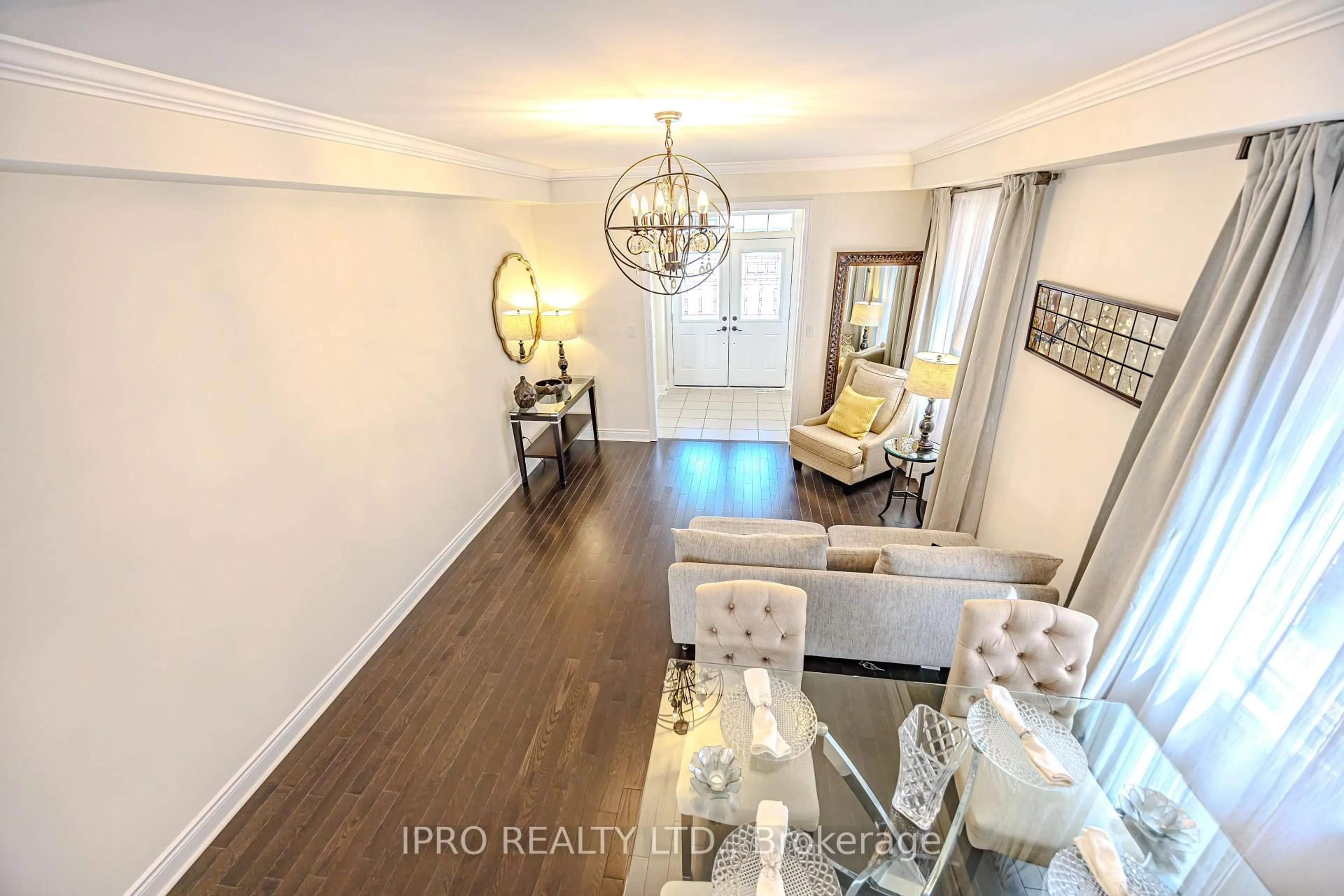 Unknown for 1029 Blackhall Cres, Newmarket Ontario L3X 0B2