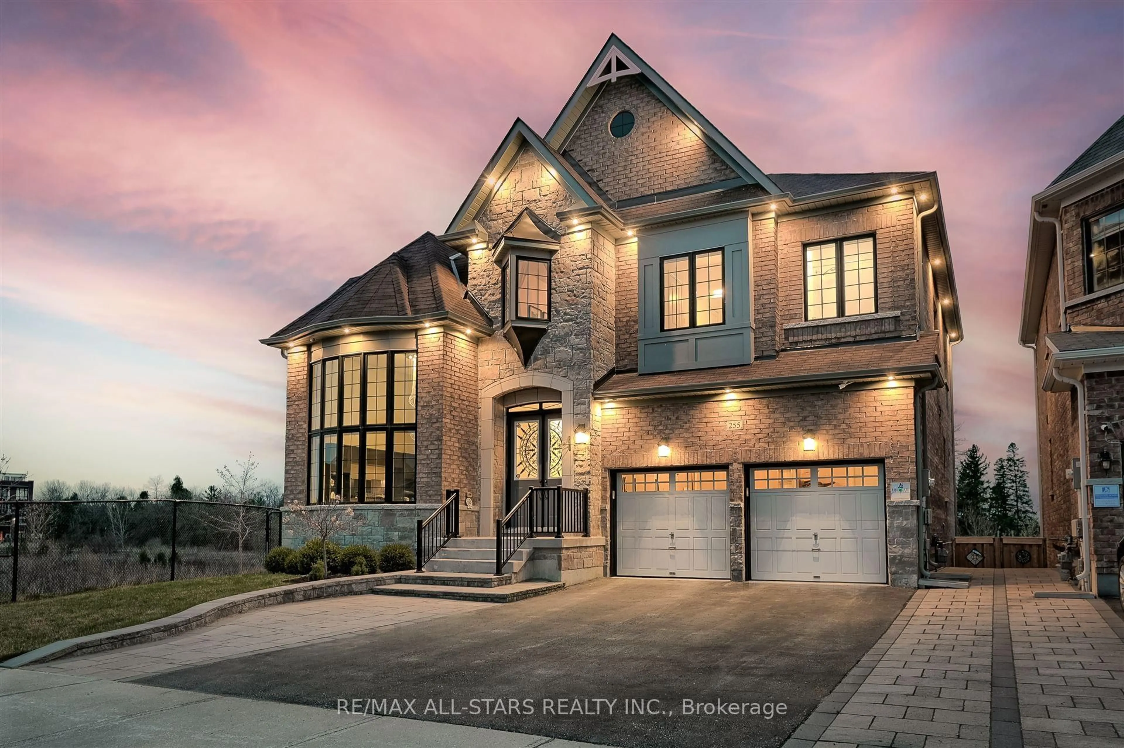 Home with brick exterior material, street for 255 Baker Hill Blvd, Whitchurch-Stouffville Ontario L4A 4P8