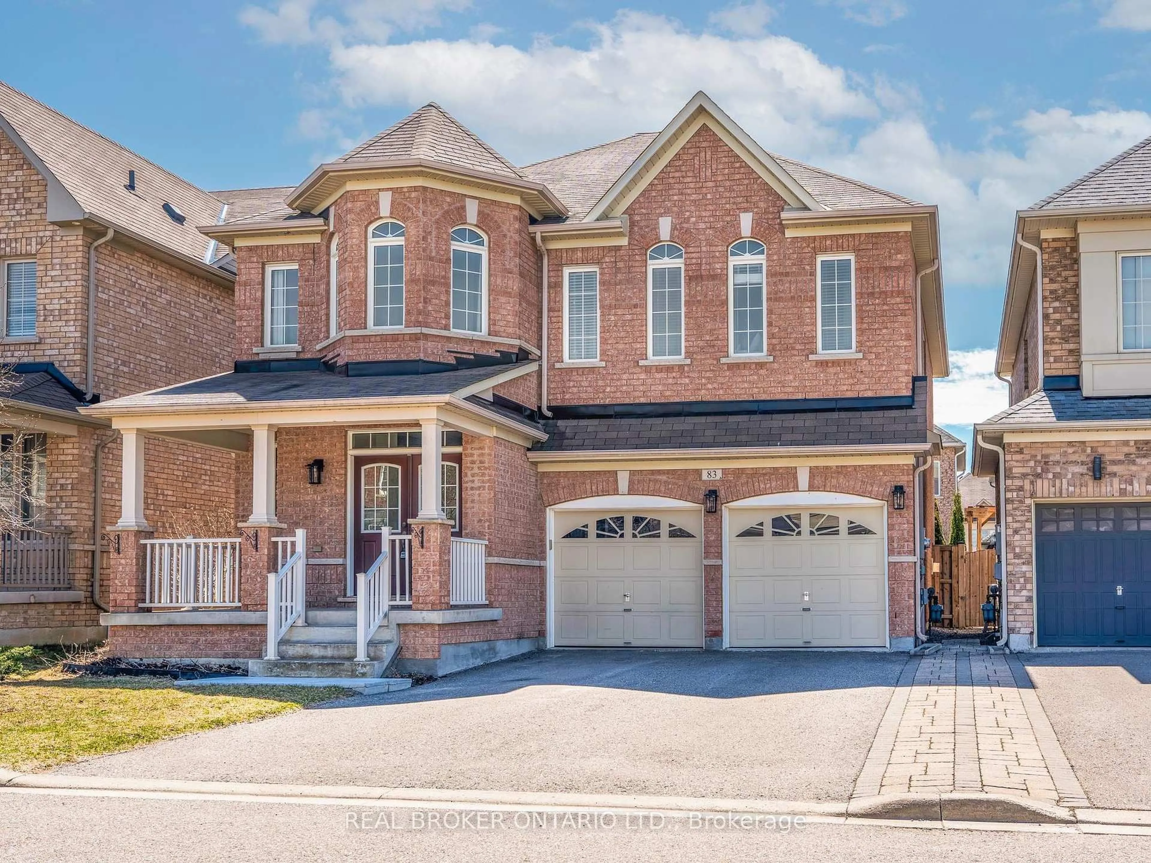 Home with brick exterior material, street for 83 Acer Cres, Whitchurch-Stouffville Ontario L4A 0S2