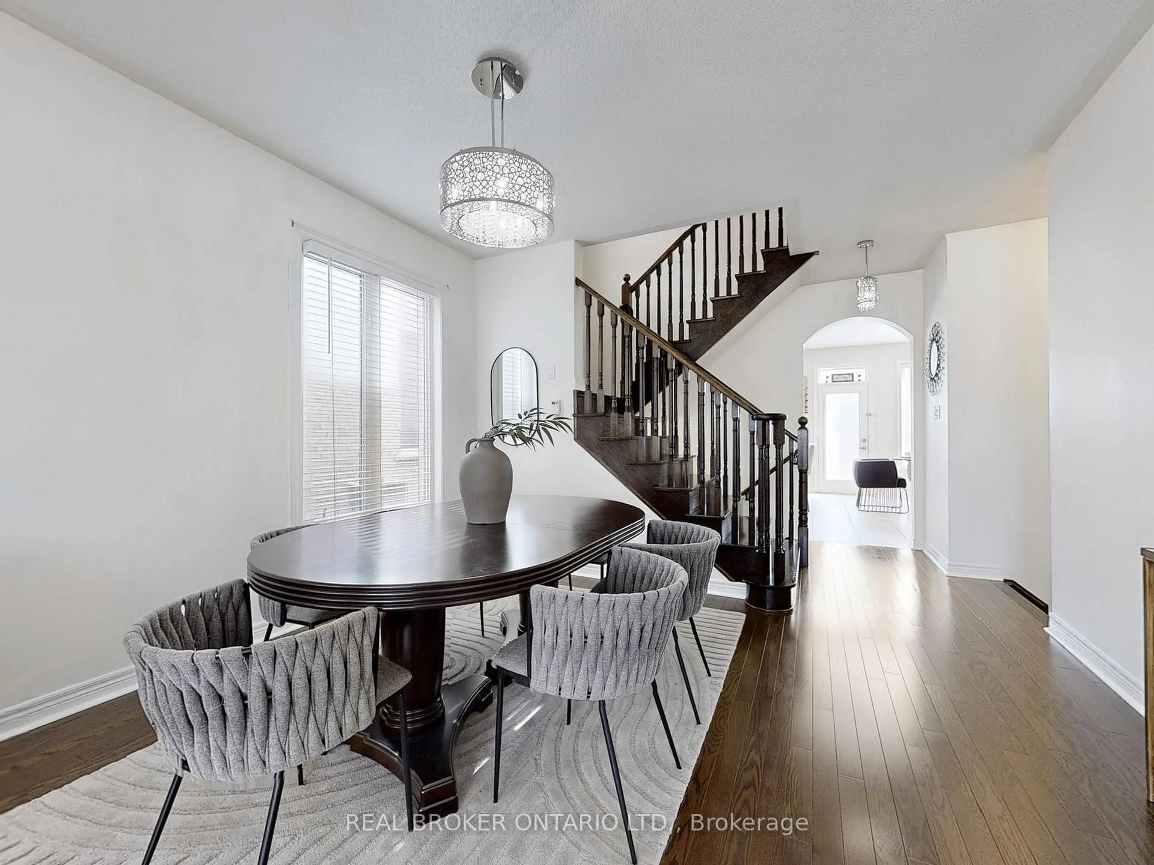 Dining room, unknown for 83 Acer Cres, Whitchurch-Stouffville Ontario L4A 0S2