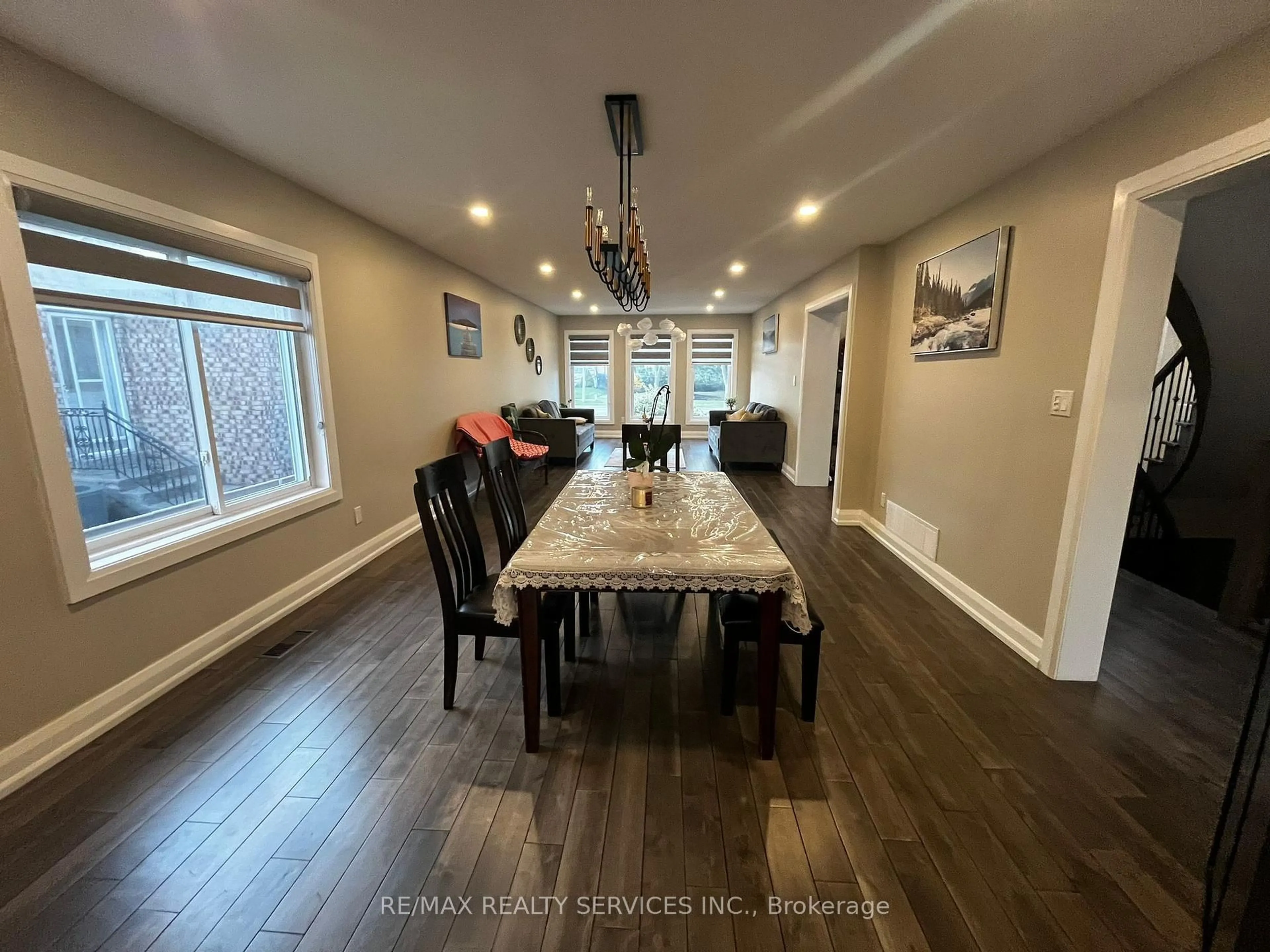 Dining room, wood/laminate floor for 97 Wigwoss Dr, Vaughan Ontario L4L 2P9