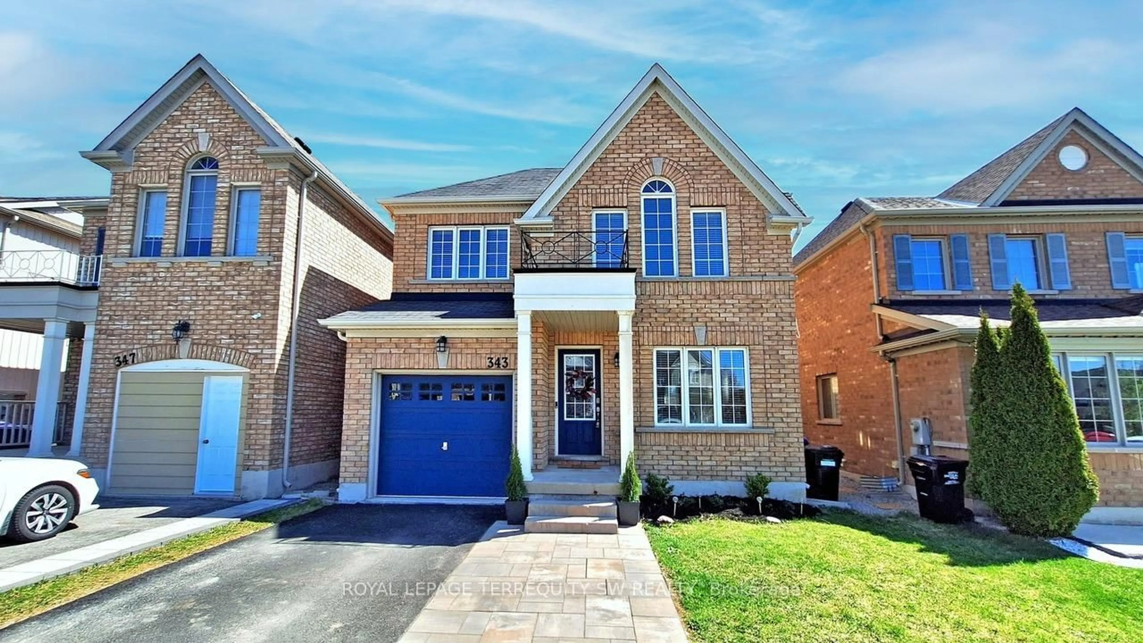 Home with brick exterior material, street for 343 Langford Blvd, Bradford West Gwillimbury Ontario L3Z 0P7