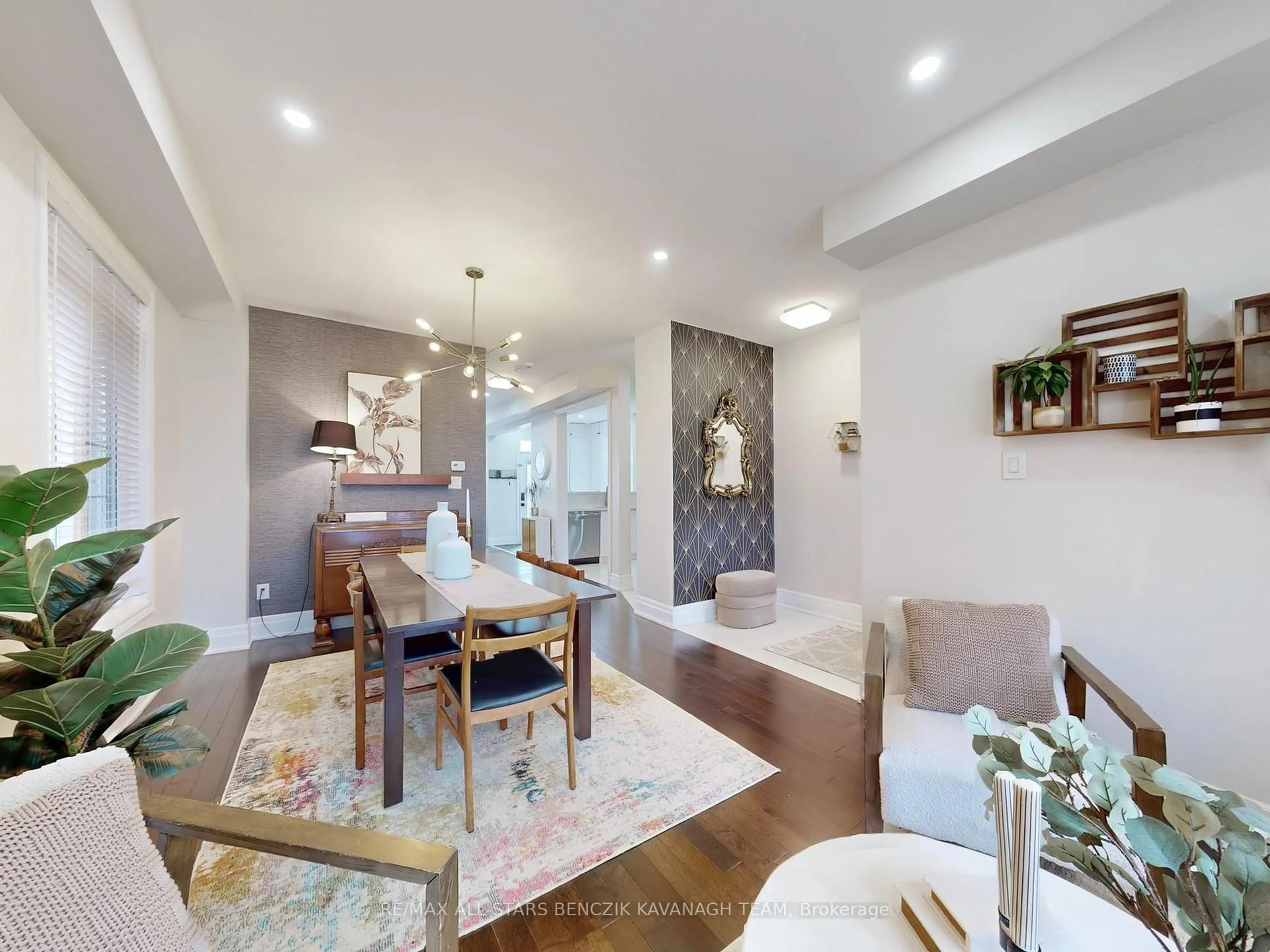 Unknown for 590 Country Glen Rd, Markham Ontario L6B 1E8