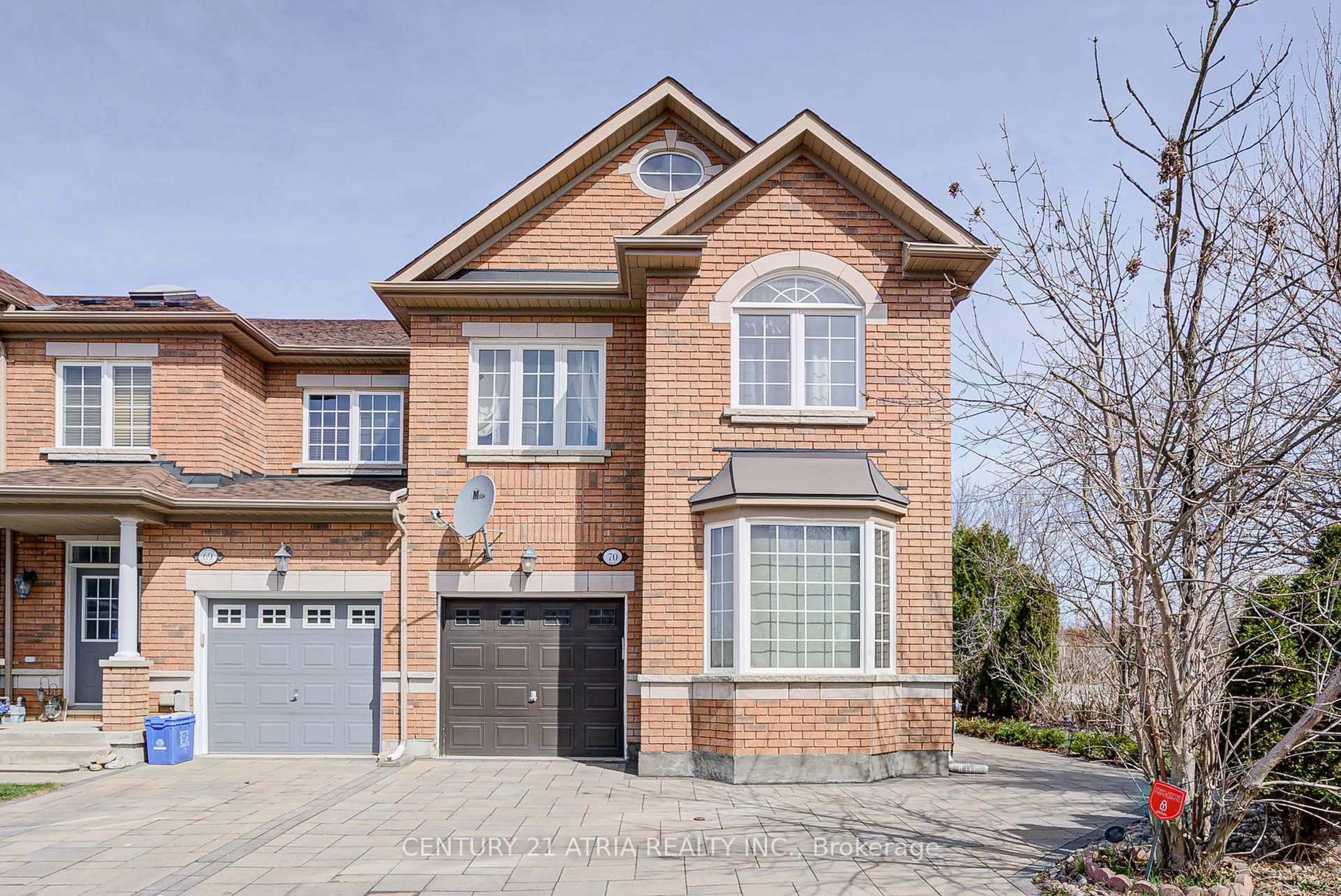 Home with brick exterior material, street for 8 Townwood Dr #70, Richmond Hill Ontario L4E 4Y3