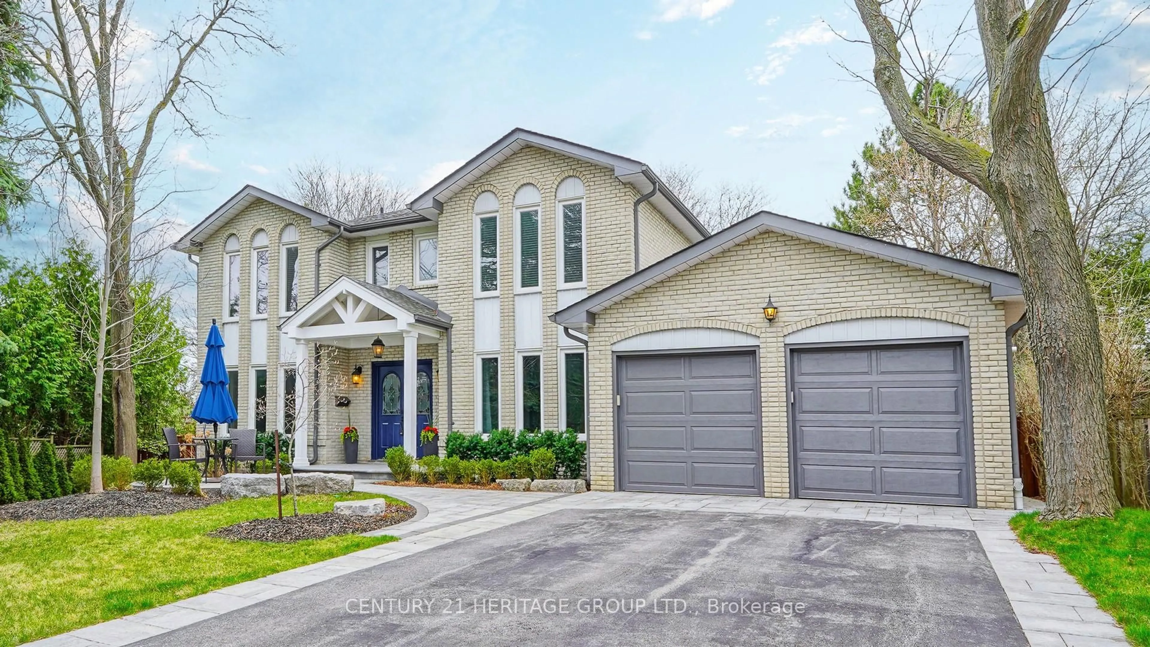 Home with brick exterior material, street for 12 Cedar Forest Crt, Markham Ontario L3T 2A4