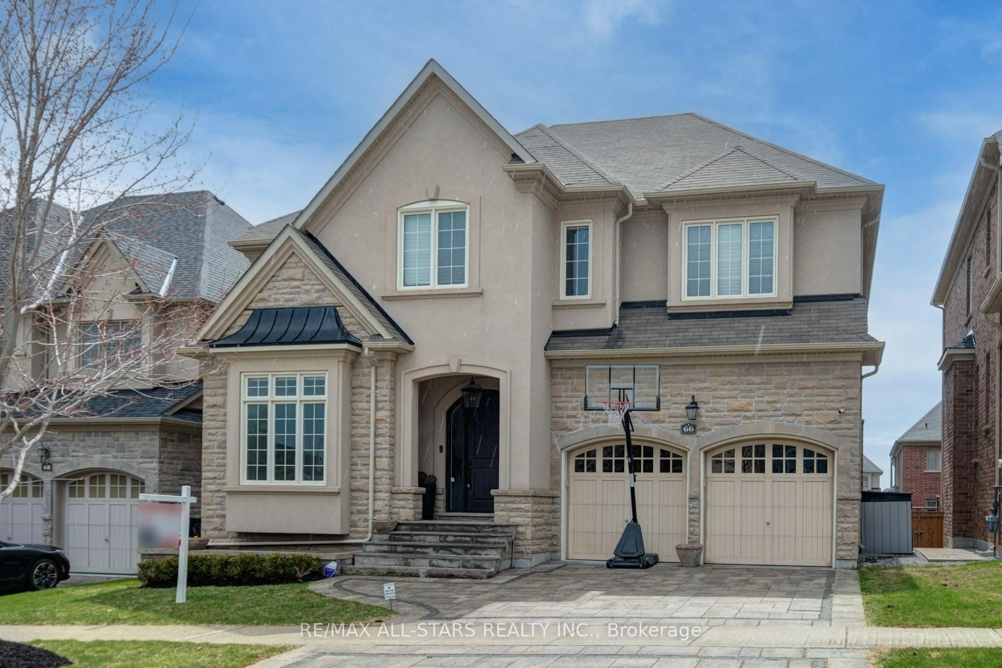 Home with brick exterior material, street for 66 Royal West Rd, Markham Ontario L6L 0L4