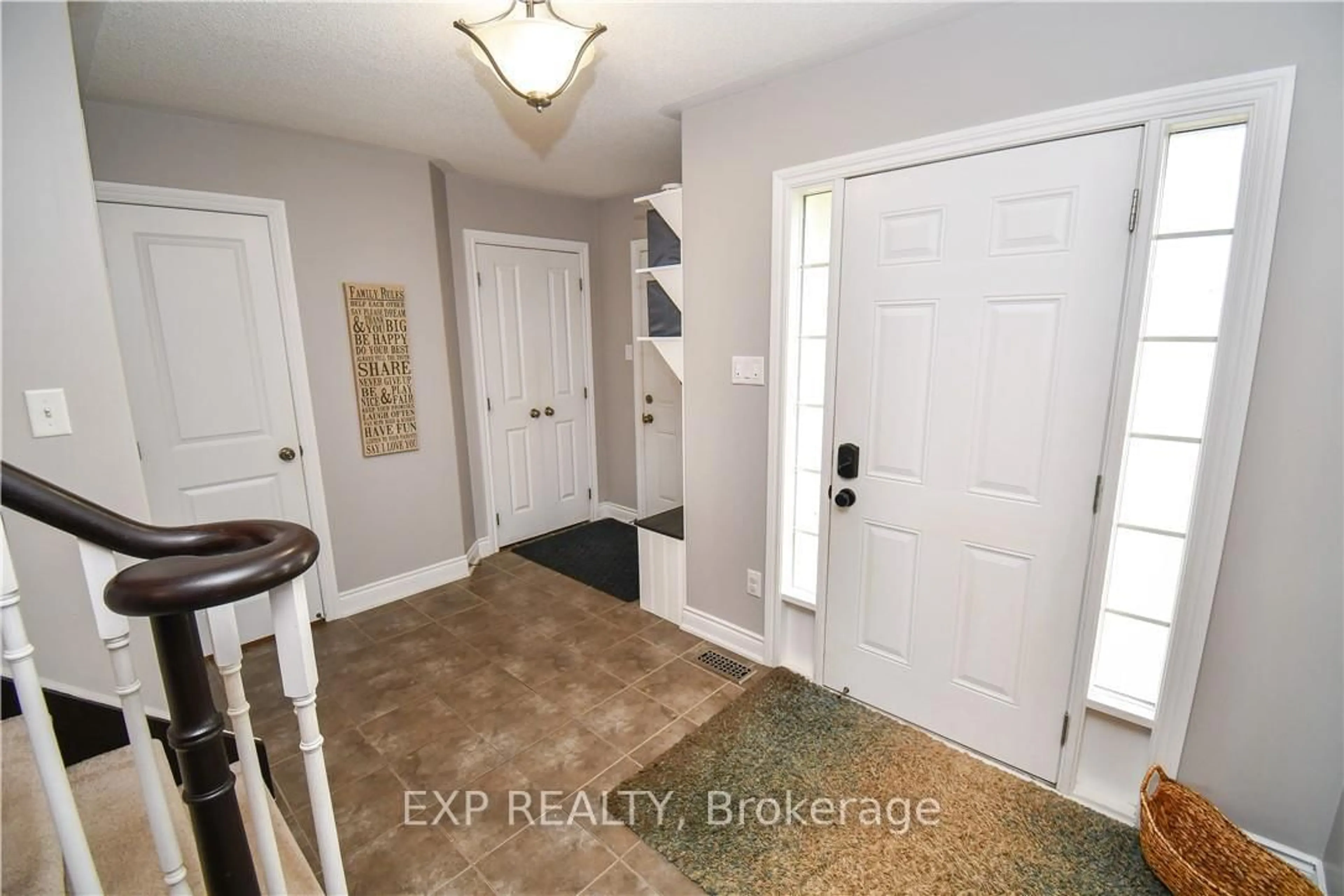 Indoor entryway for 452 Greenwood Dr, Essa Ontario L0M 1B6