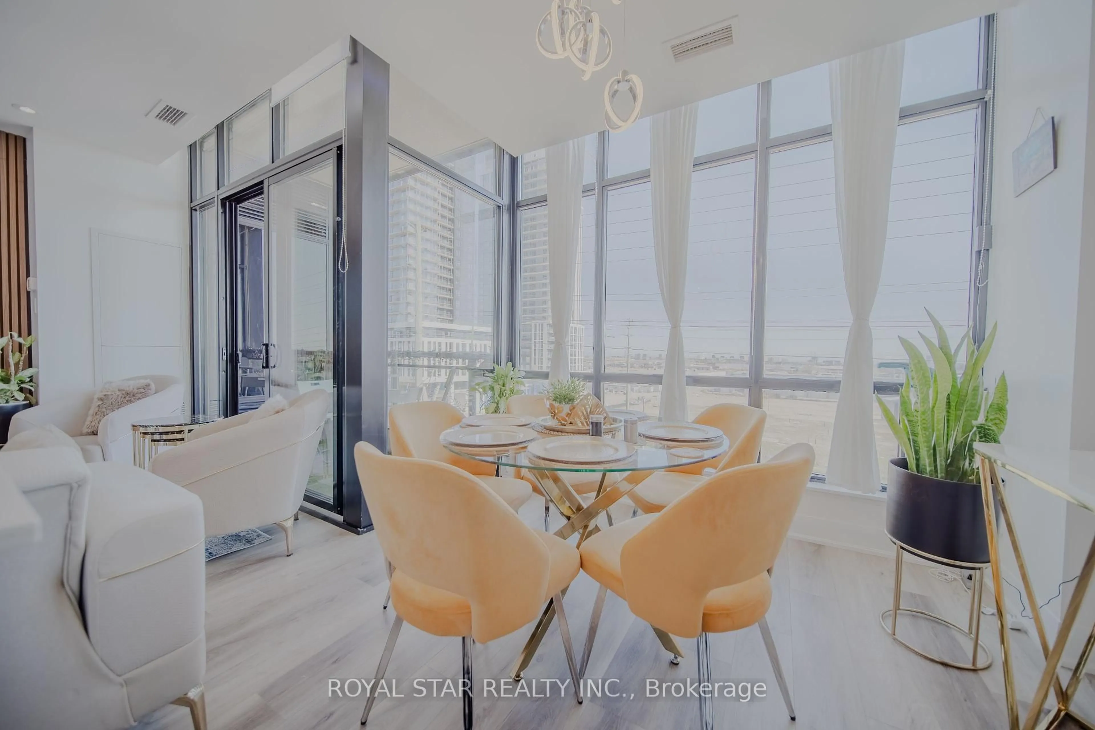 Dining room, ceramic/tile floor for 2900 Highway 7 N/A #511, Vaughan Ontario L4K 0G3