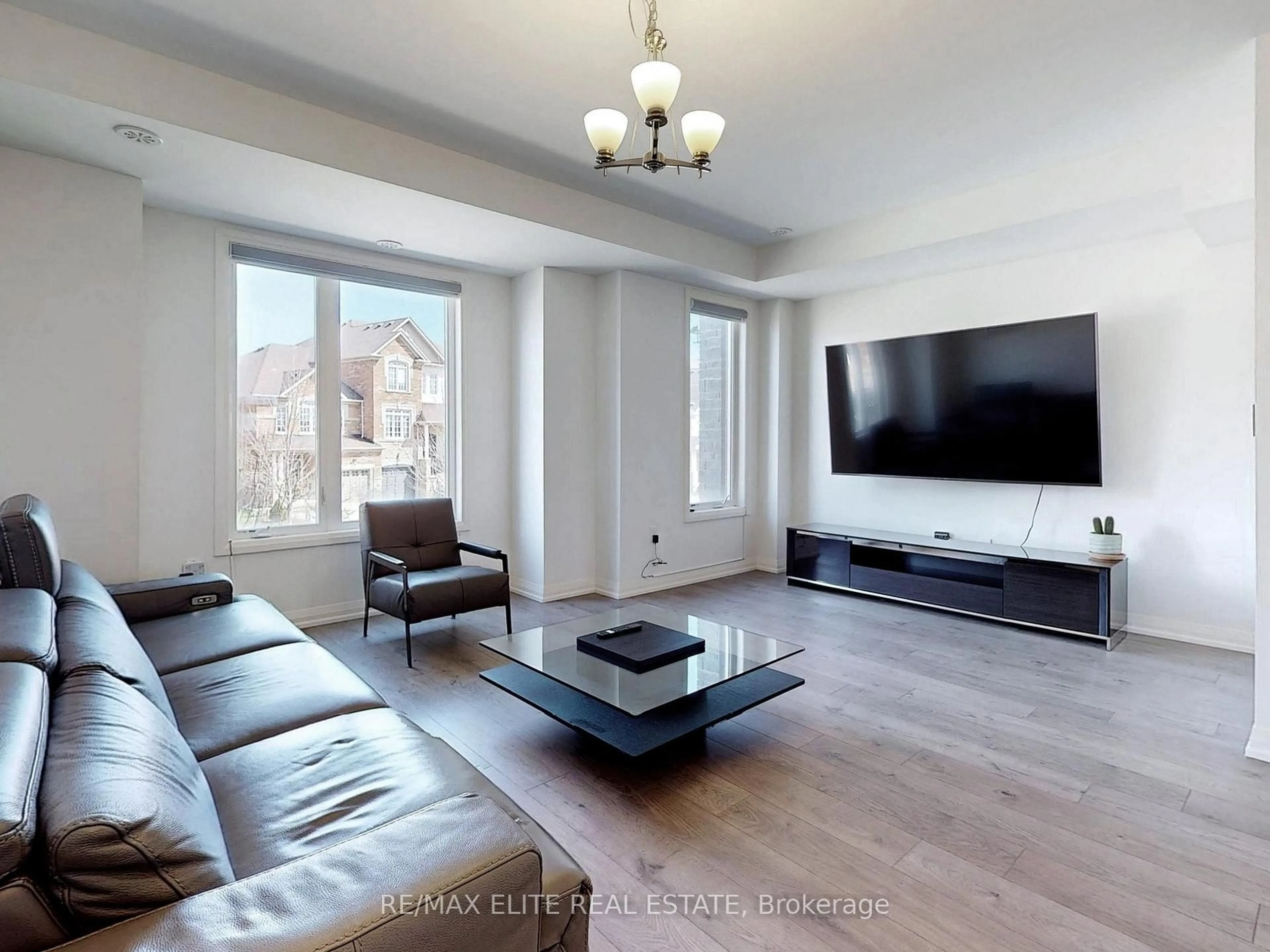 Living room with furniture, unknown for 37 George Kirby St, Vaughan Ontario L6A 5B4